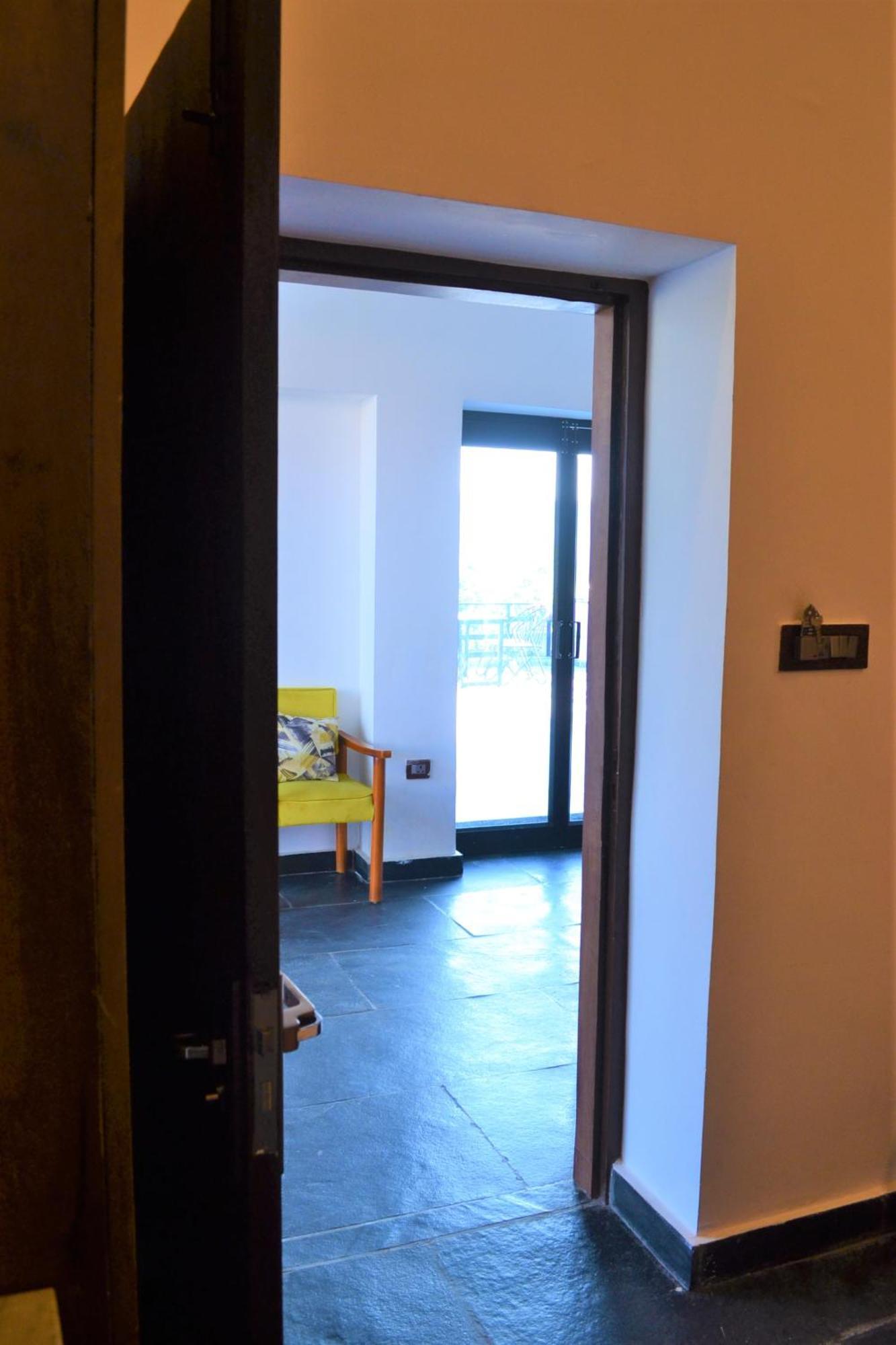 Meeram Ganga, A Heritage By The Ganges At Triveni Ghat Guest house *