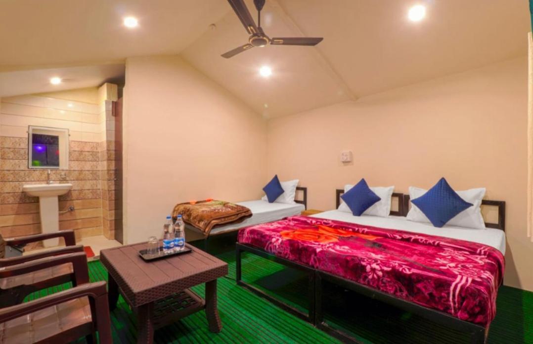 Hotel The Hill Mount Shivpuri 5*