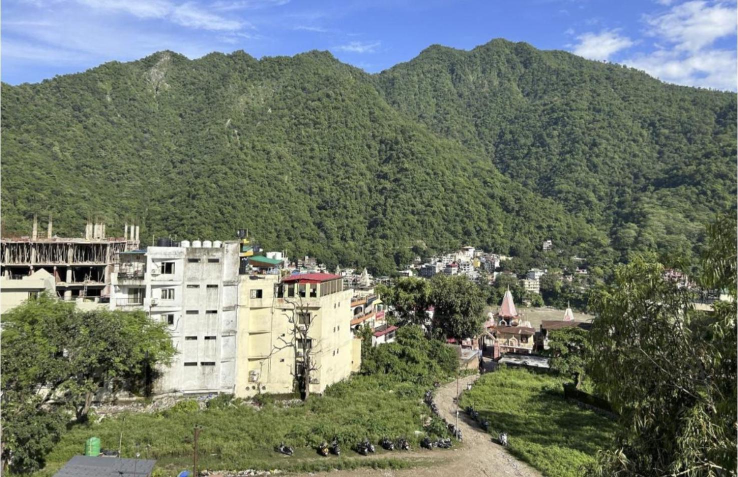 Hostel The Anand Tapovan *