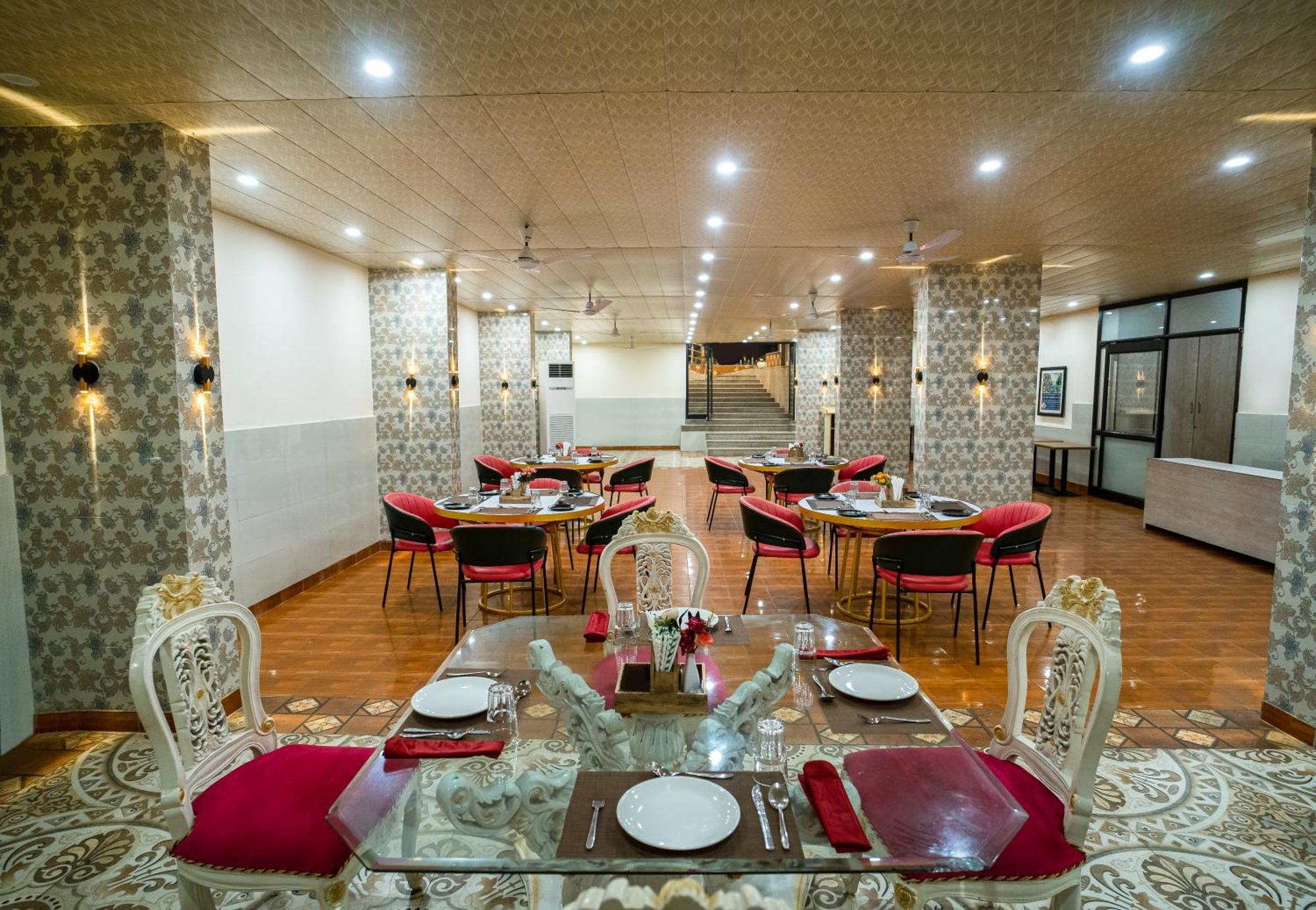 The Neeraj Palace