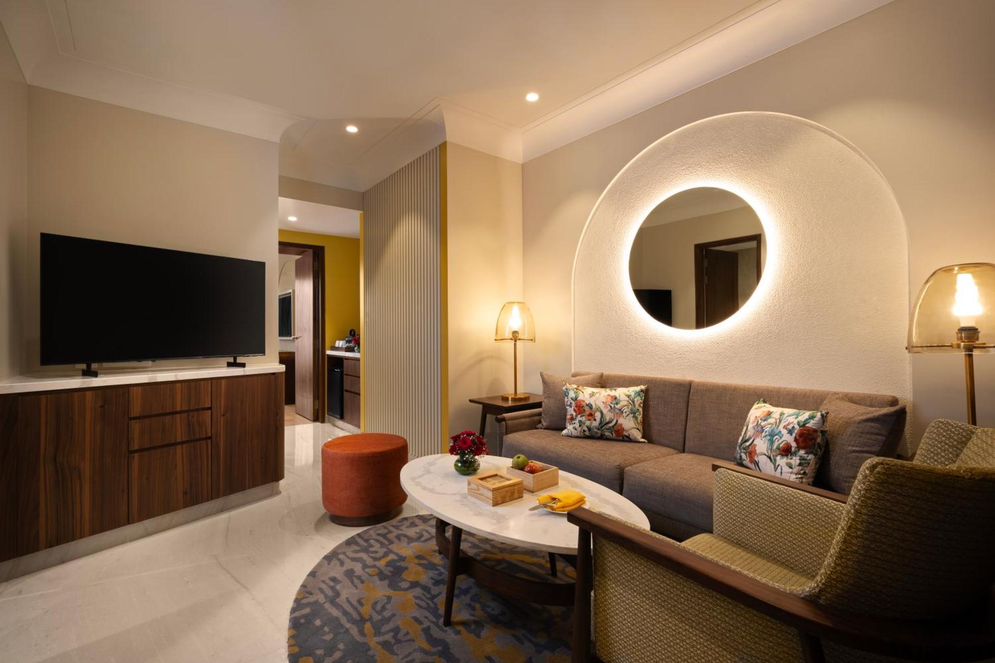 Aloha On The Ganges By Leisure Resort 4*