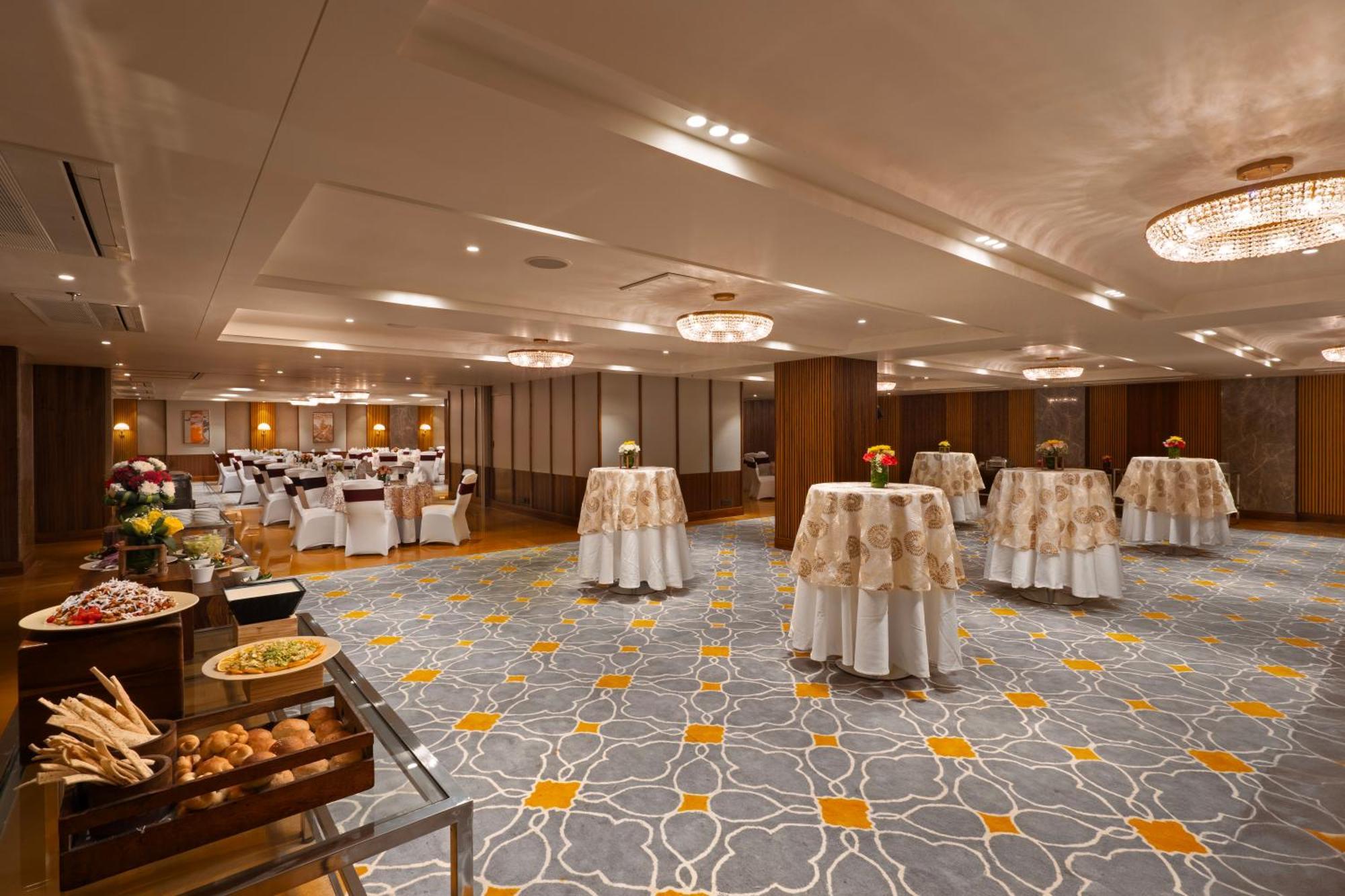 Resort Aloha On The Ganges By Leisure