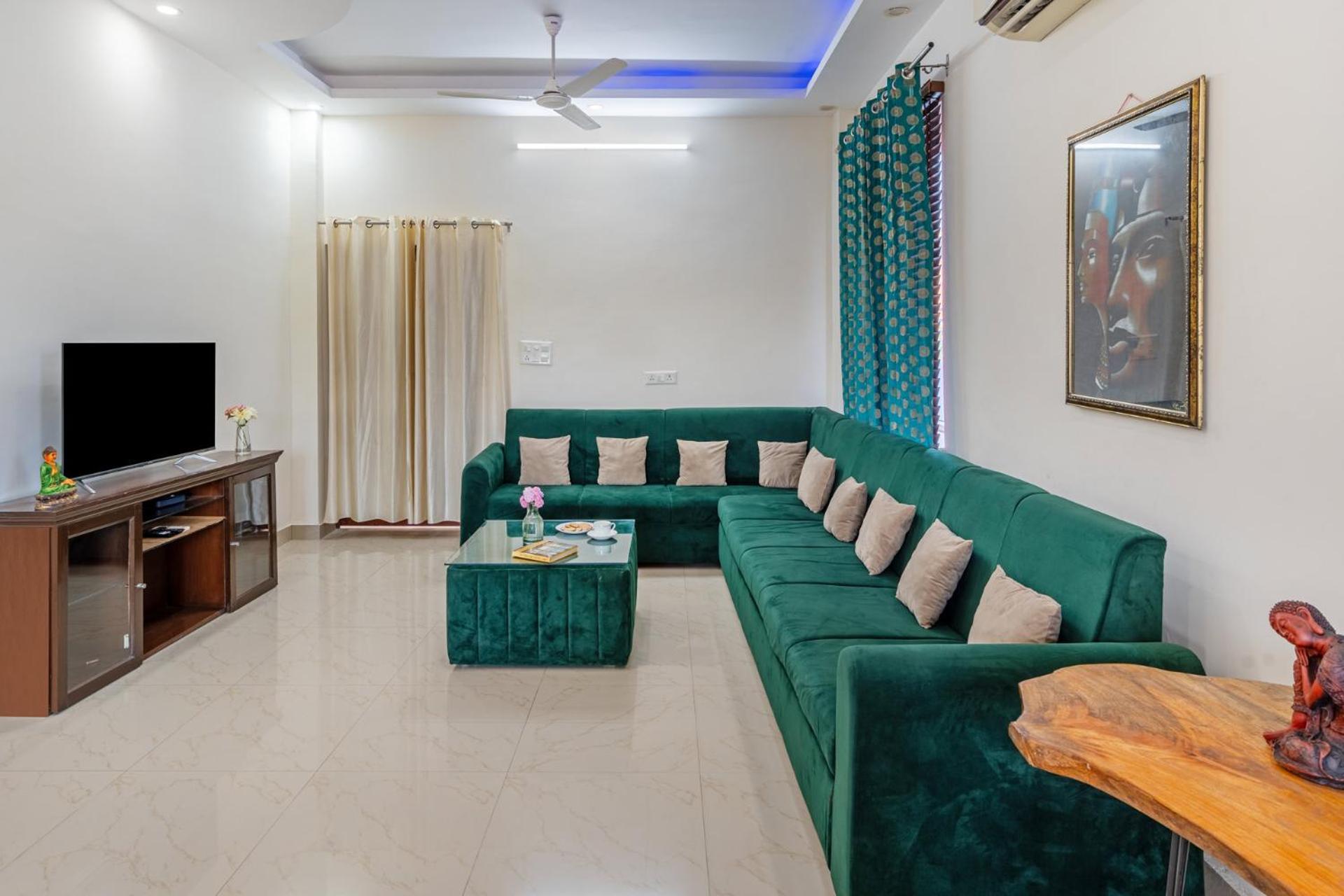 Villa Stayvista At Divine With River View & Library Rishikesh