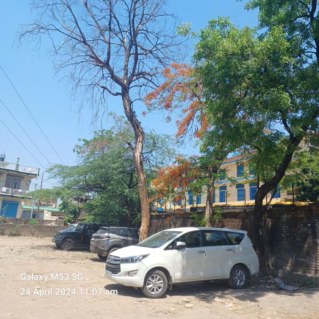Hotel Trihari