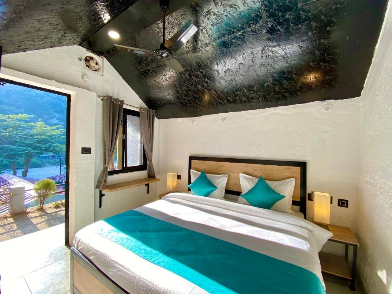 Resort Euphoric River 3*