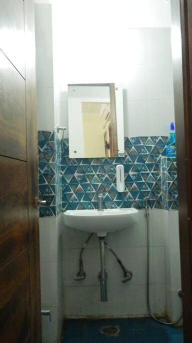 Atullyam Apartment *