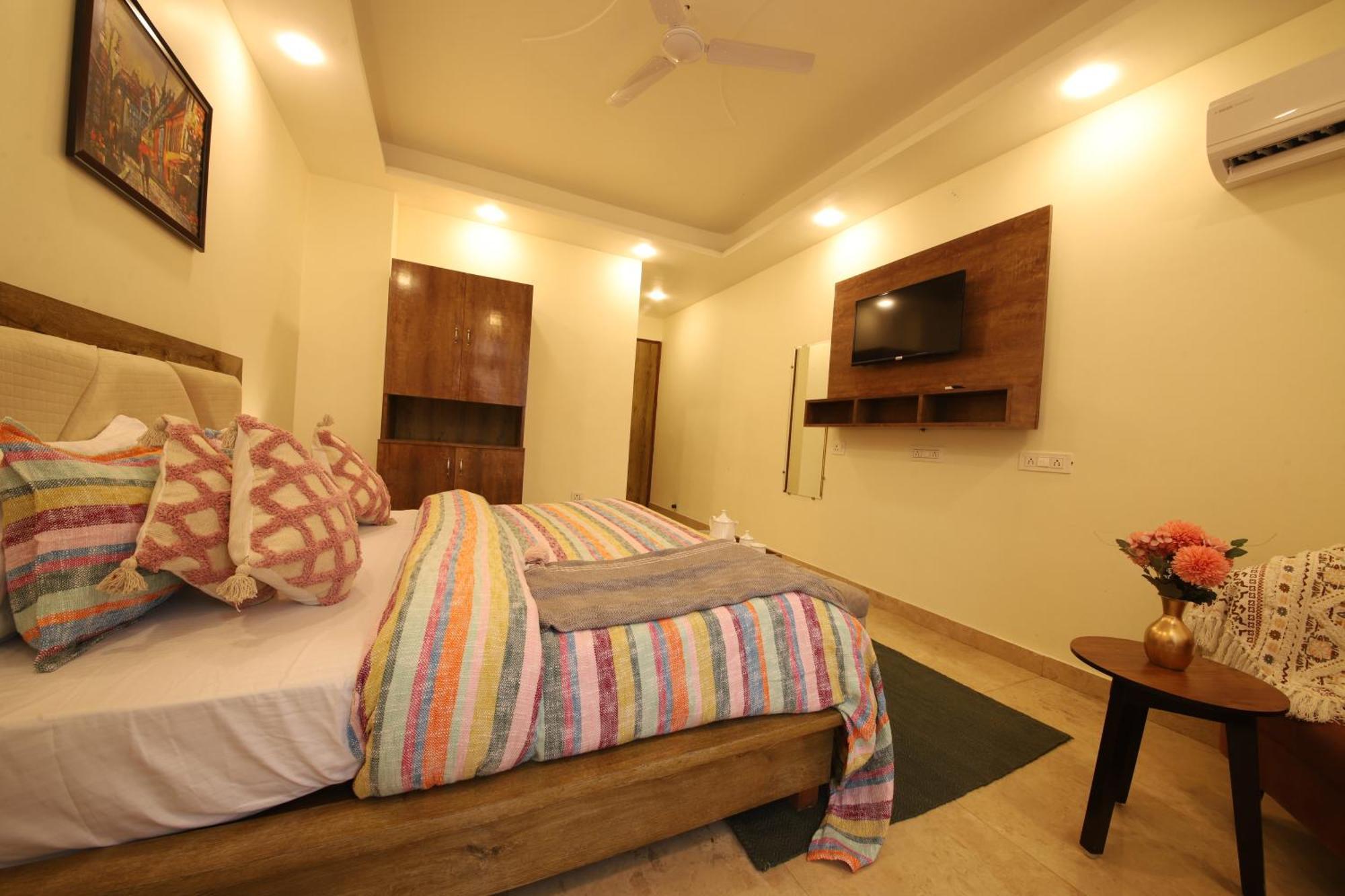 Guest house Perfectstayz B2l Hills Tapovan *