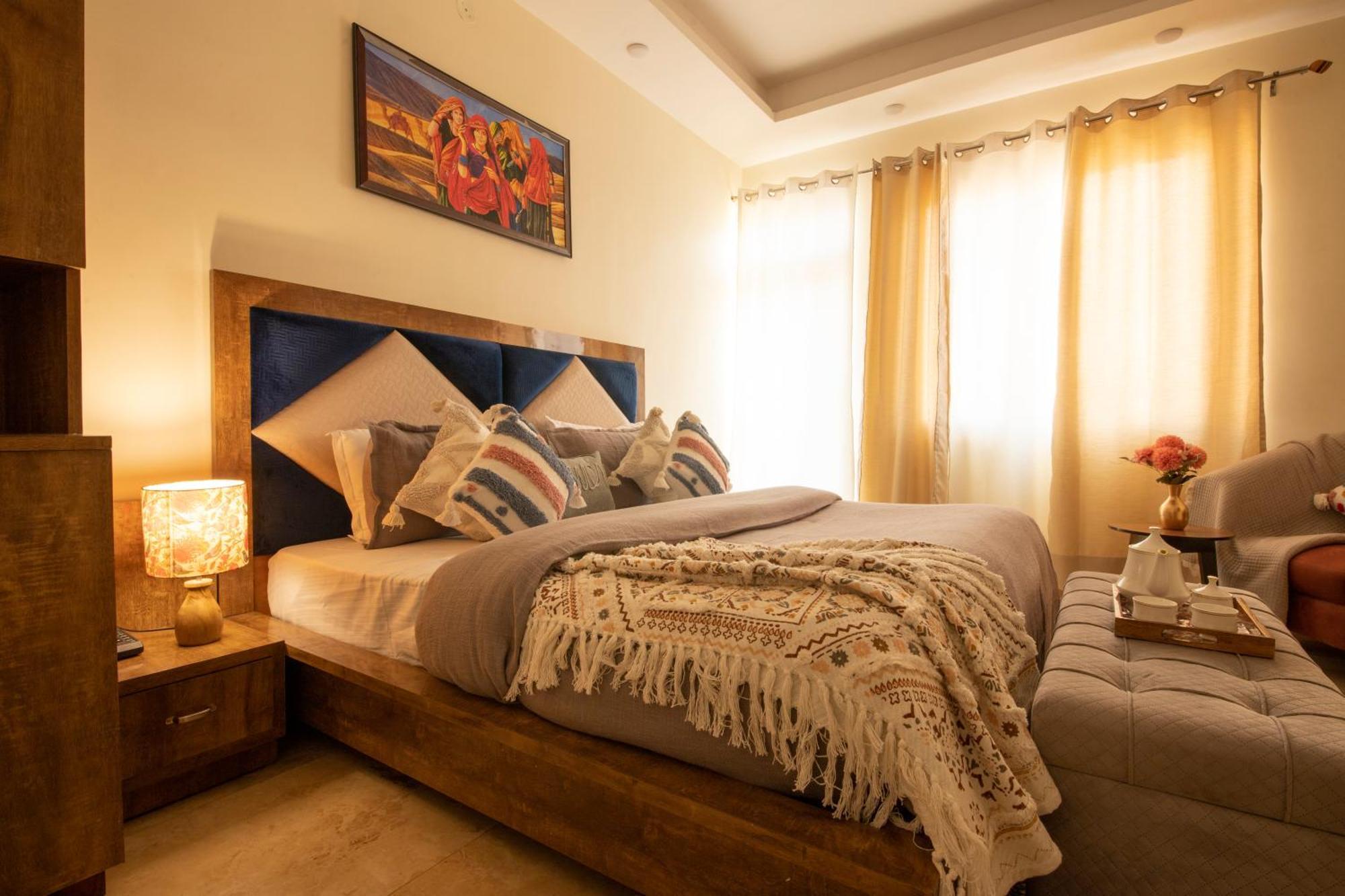 Perfectstayz B2l Hills Tapovan