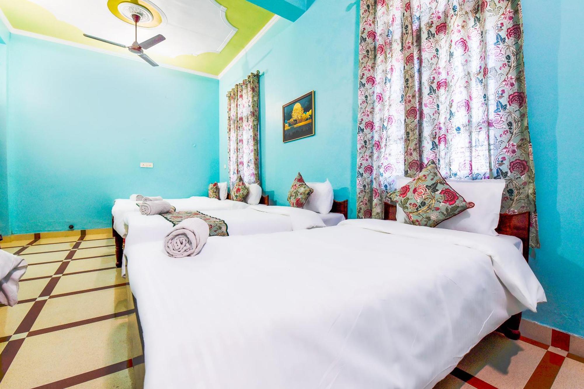 Homestay Shiv Dham Homestay *