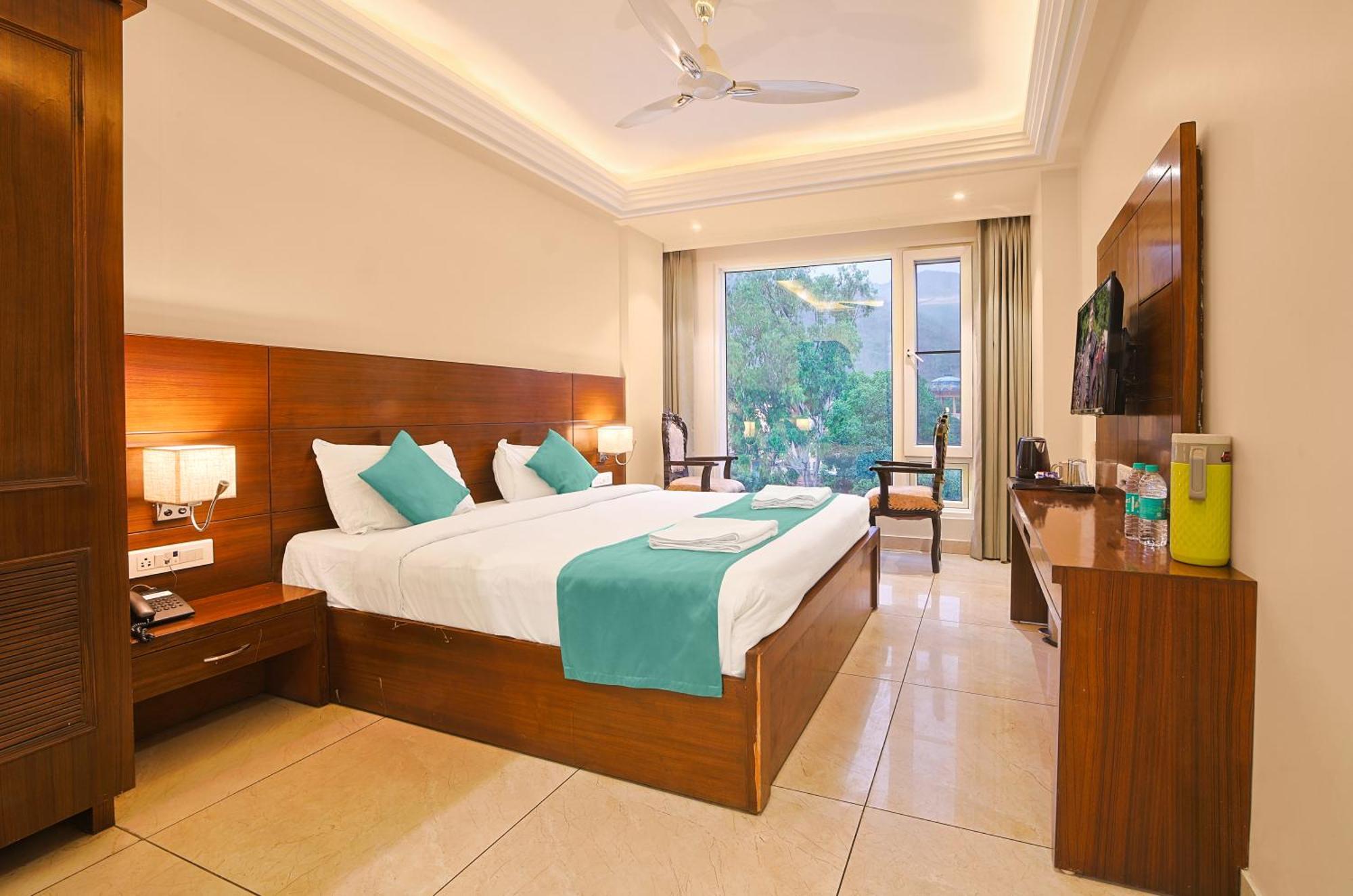 - Behind Parmarth Niketan Hotel Rishikesh