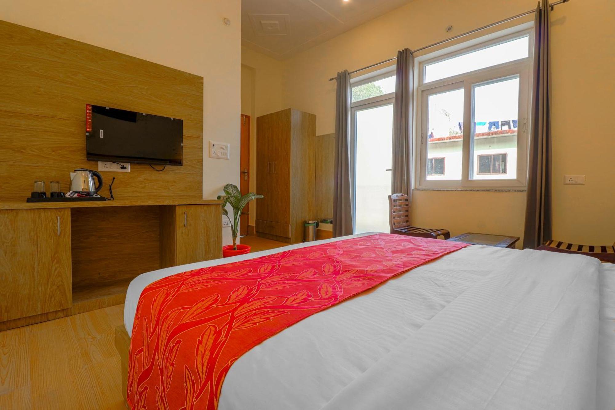 Shanti Vilaas Hotel 3*
