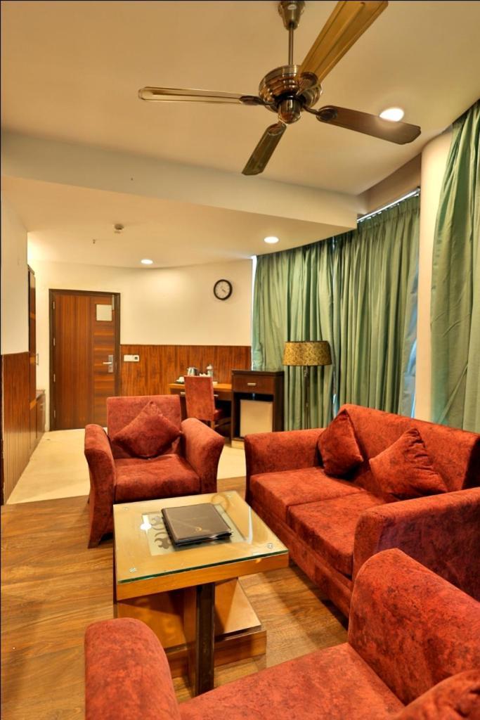 The Amaris Hotel 4*