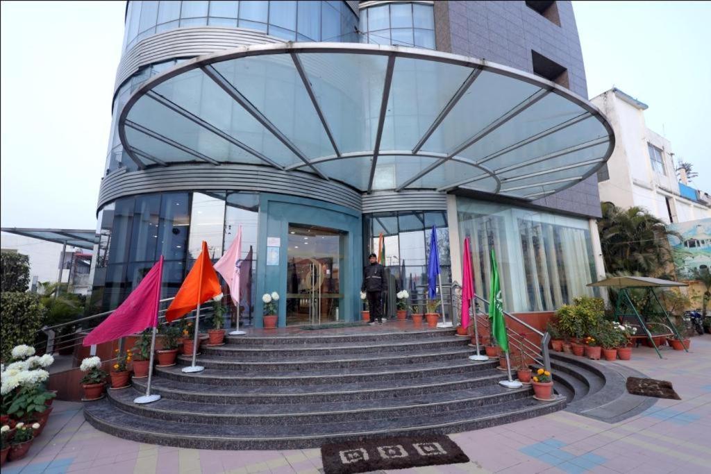 The Amaris Hotel
