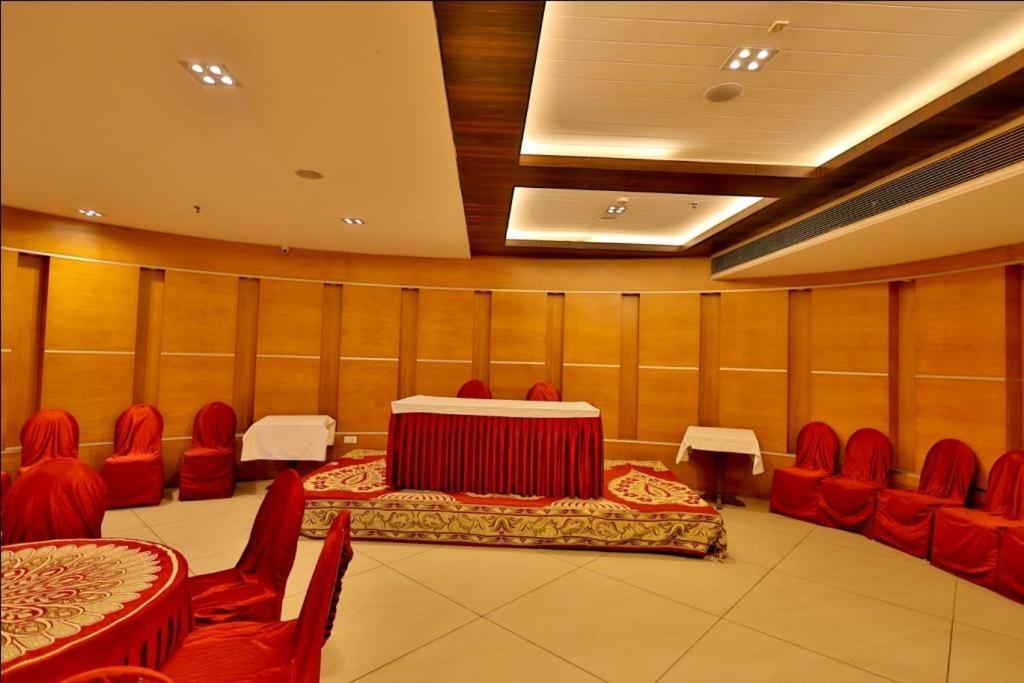 Hotel The Amaris 4*
