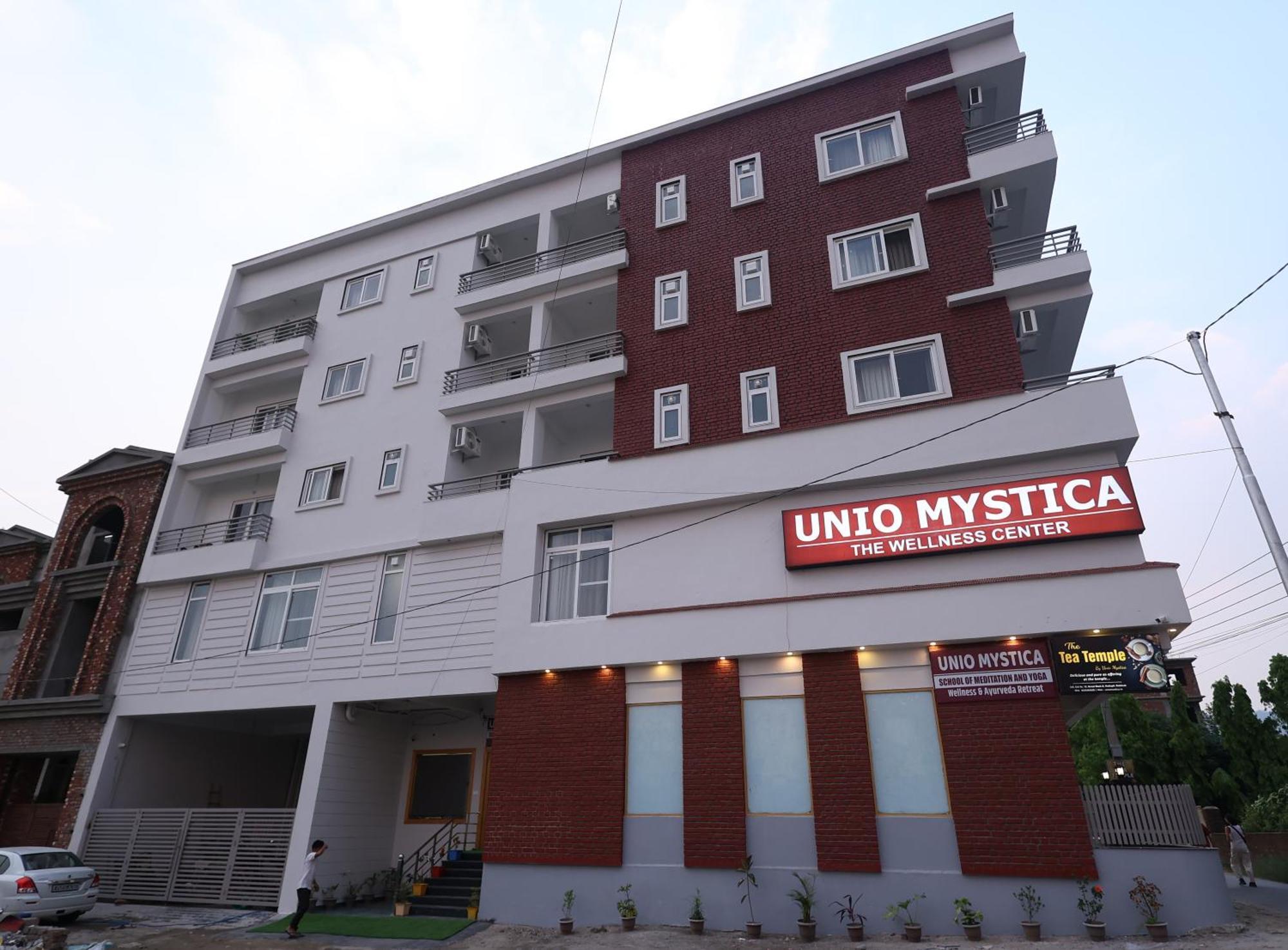 Unio Mystica Homestay *