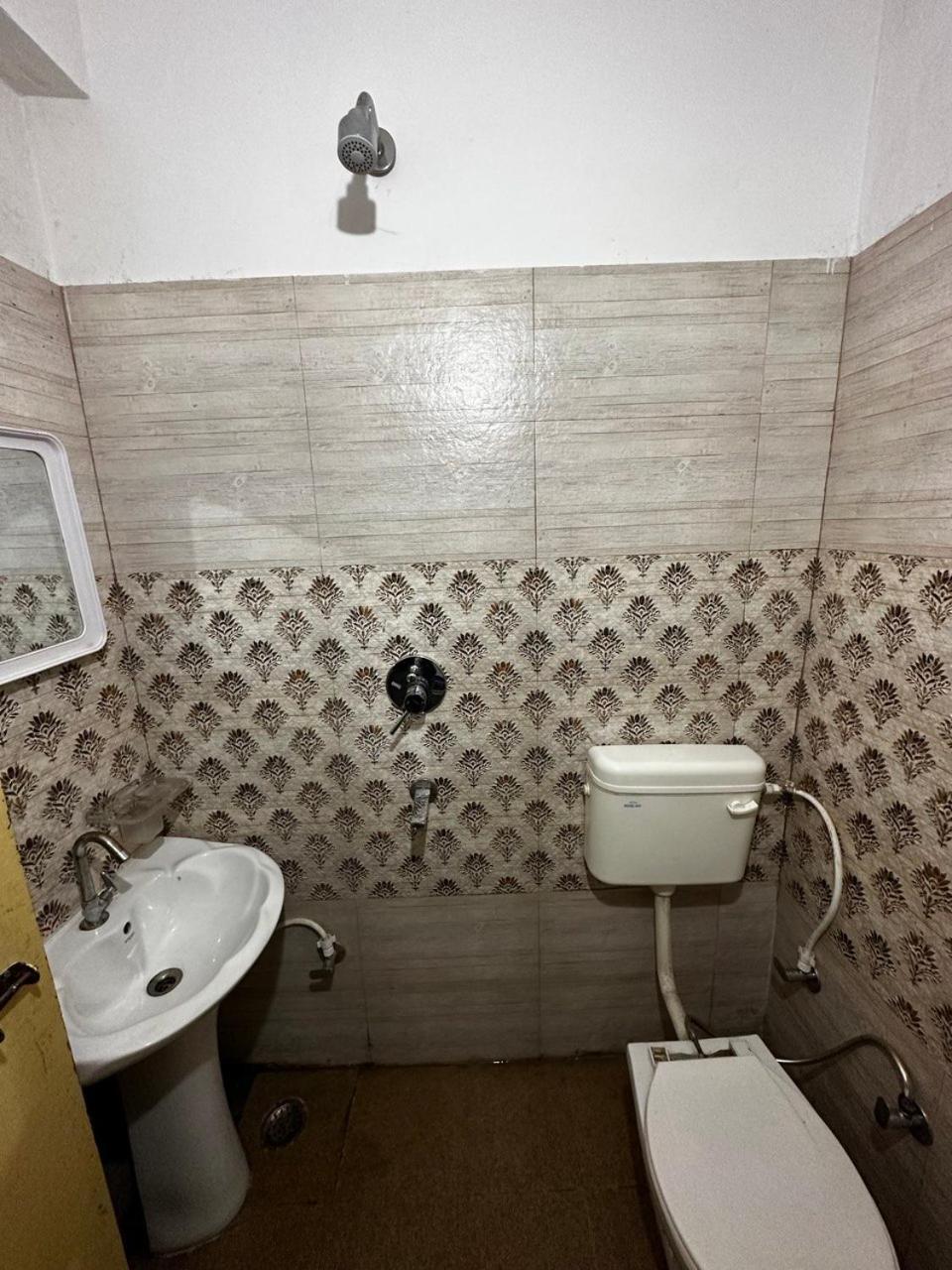 Guest house Sonu & Hostel, Rishikesh