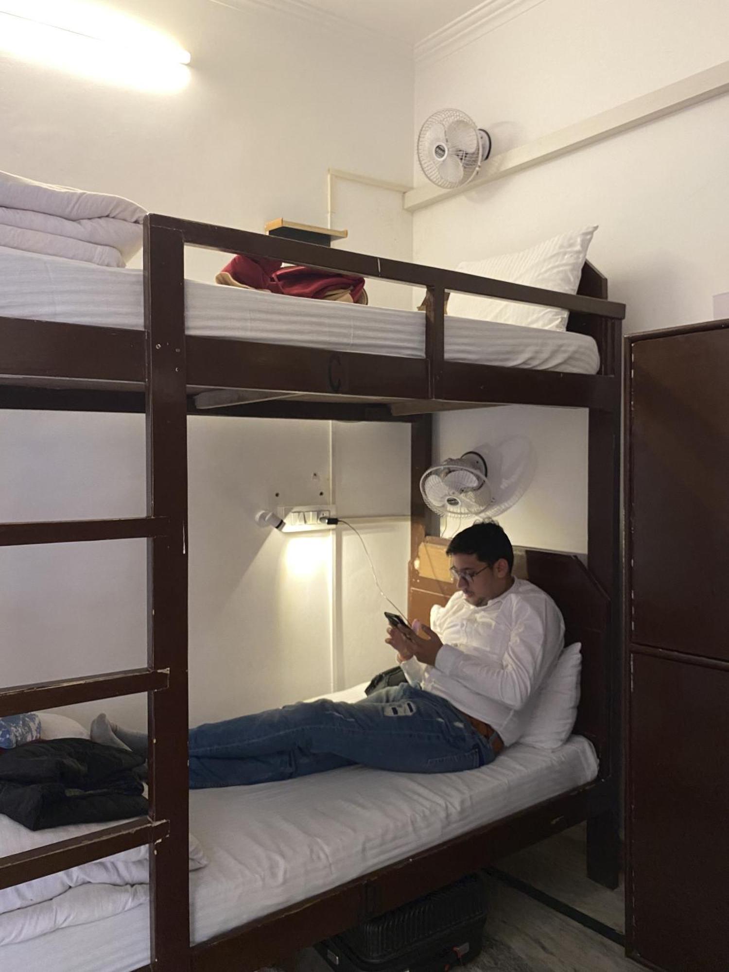 Live Free Hostel