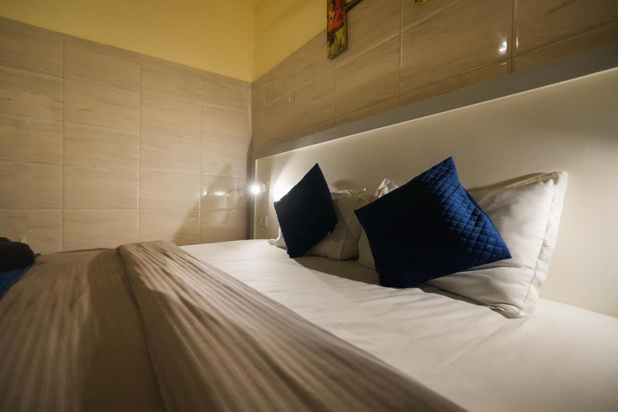 Shalom Backpackers Hostel Rishikesh