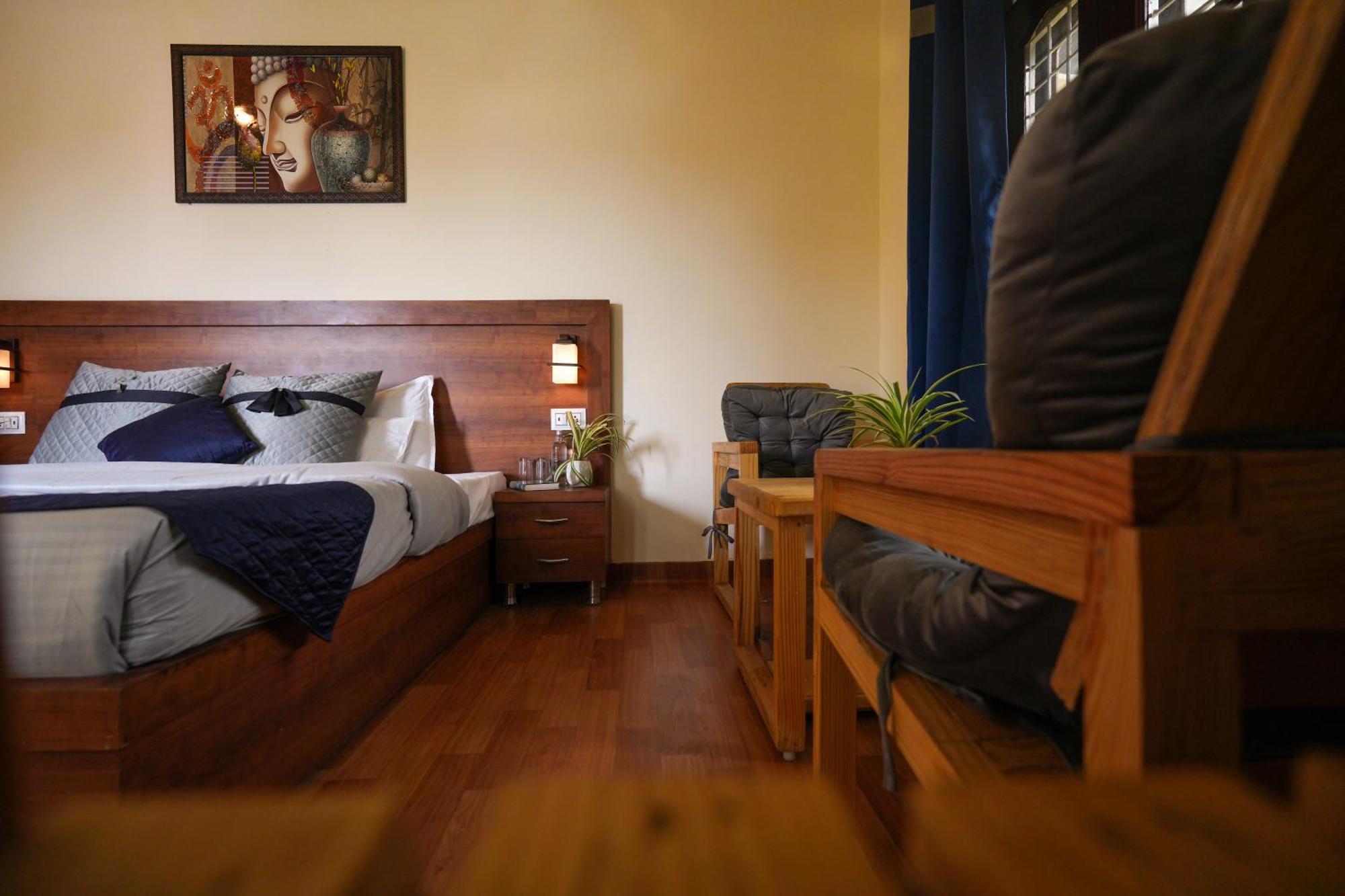 Hostel Shalom Backpackers *