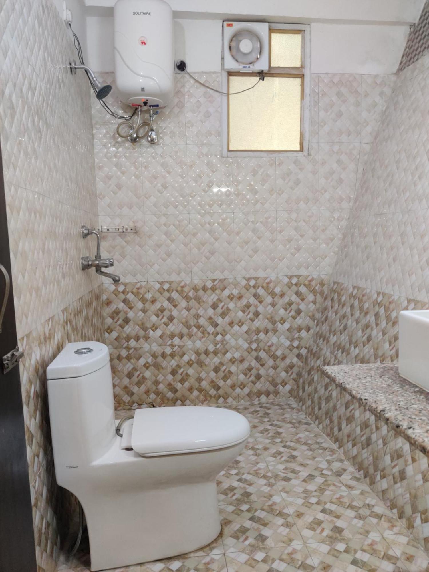Hotel Kunwar Residency