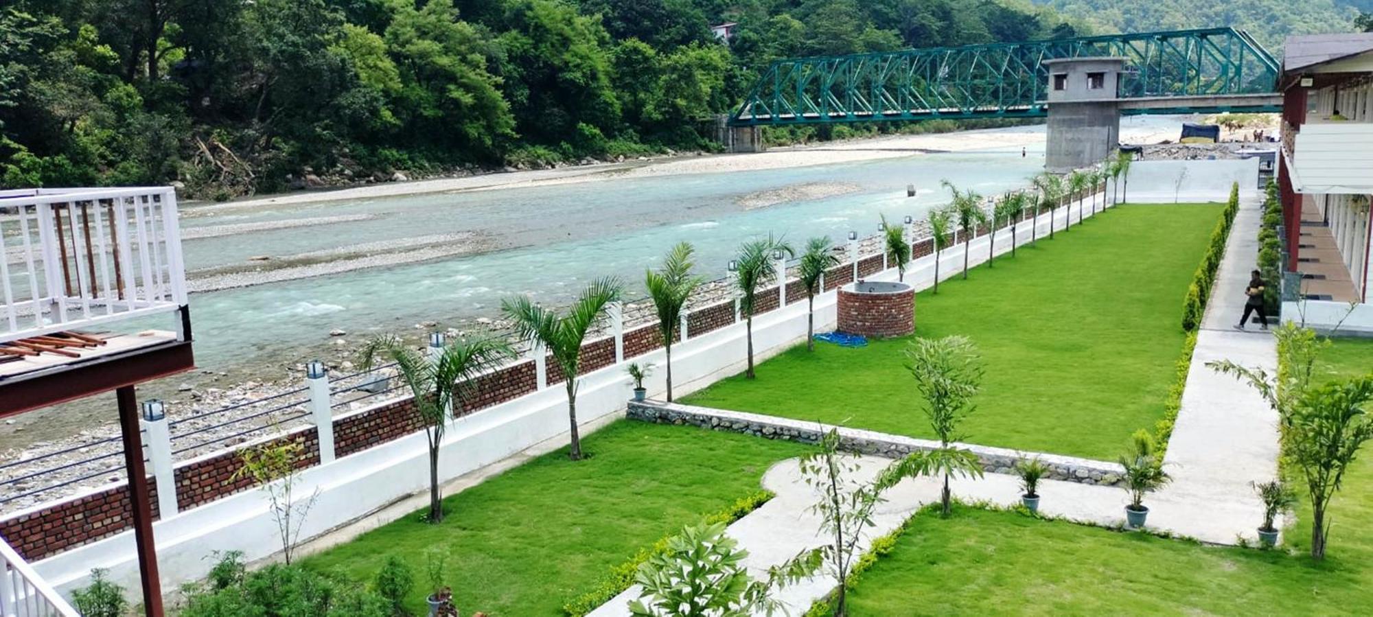 Resort Qcent Woods Resort & Spa, Rishikesh