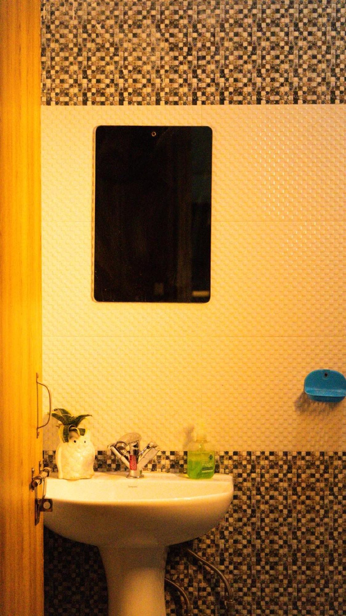 Hostel Shanti Rishikesh