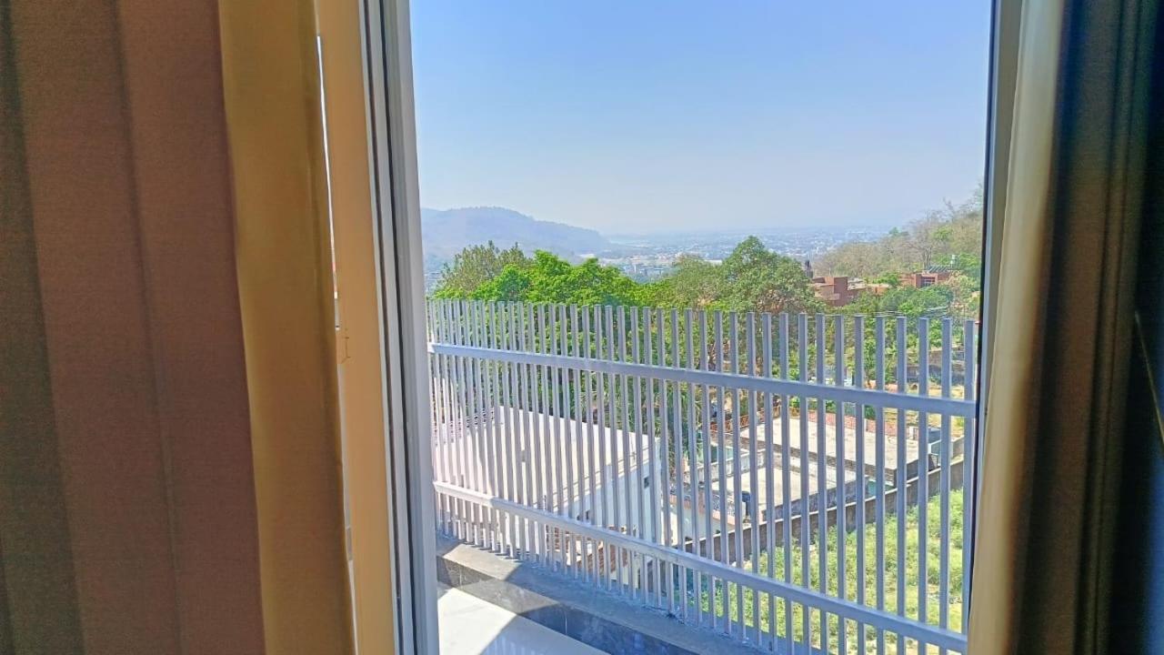 Hotel Asha Delight