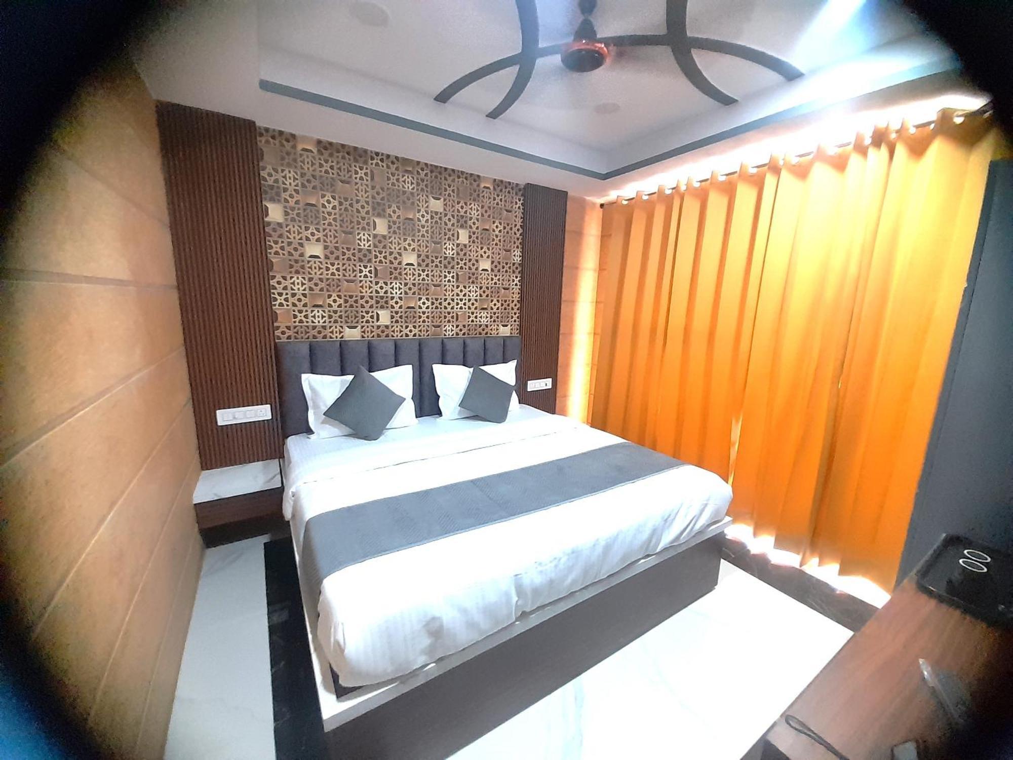 Asha Delight Hotel