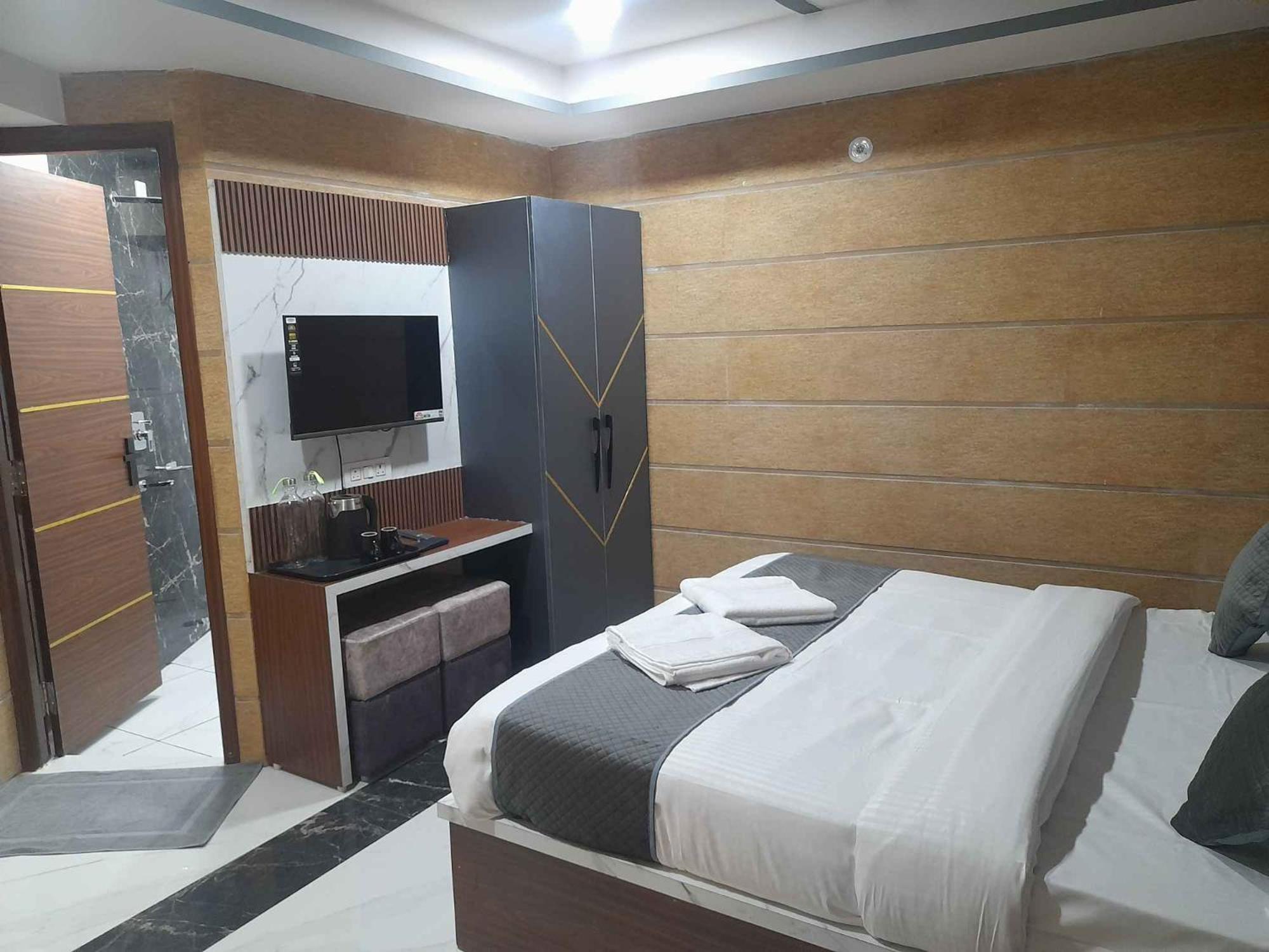 Asha Delight Hotel