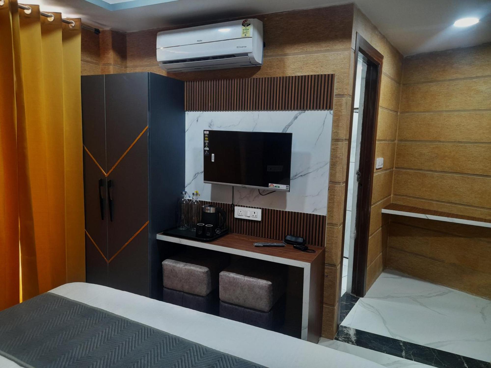 Hotel Asha Delight Rishikesh