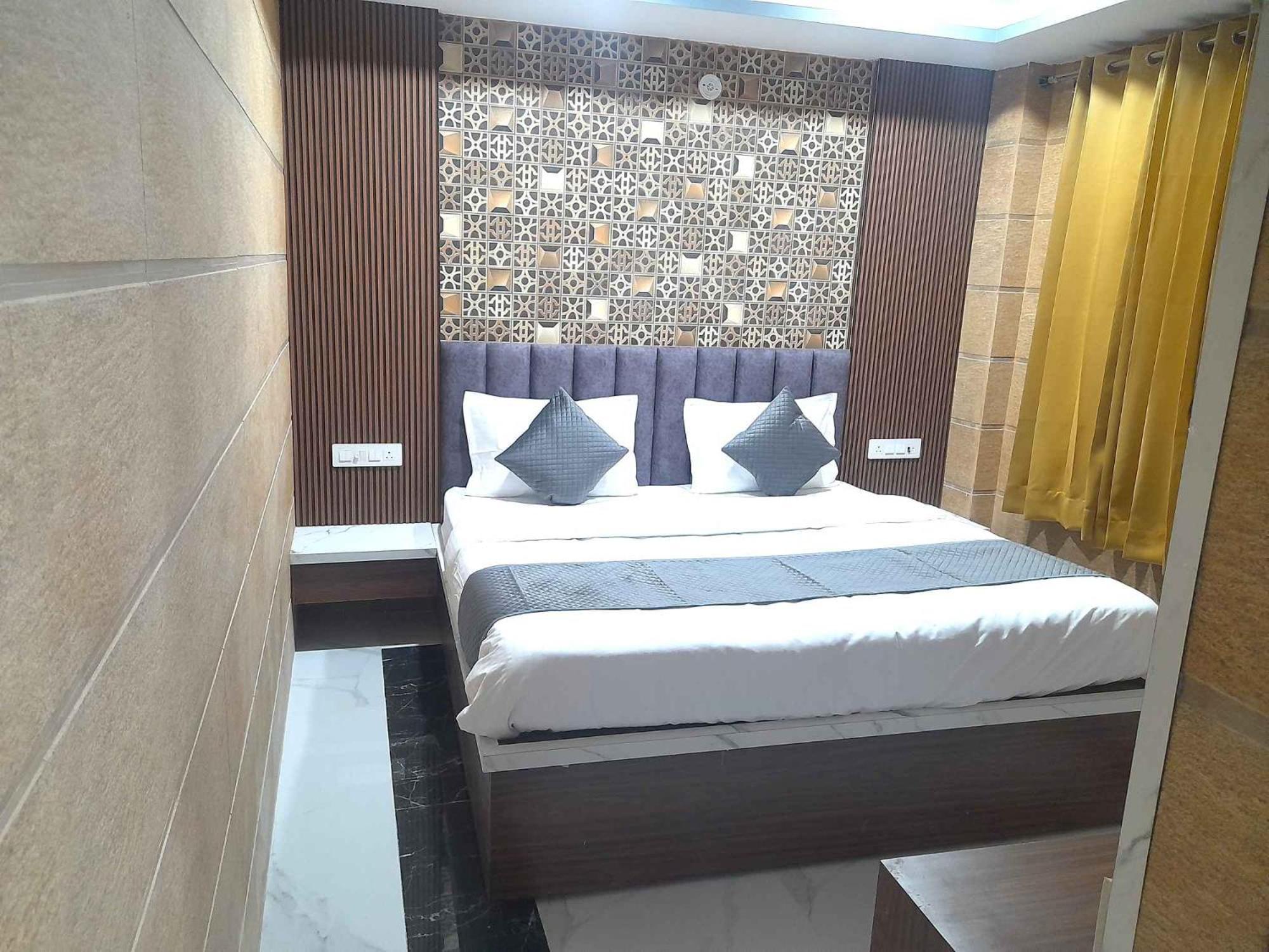 Asha Delight Hotel