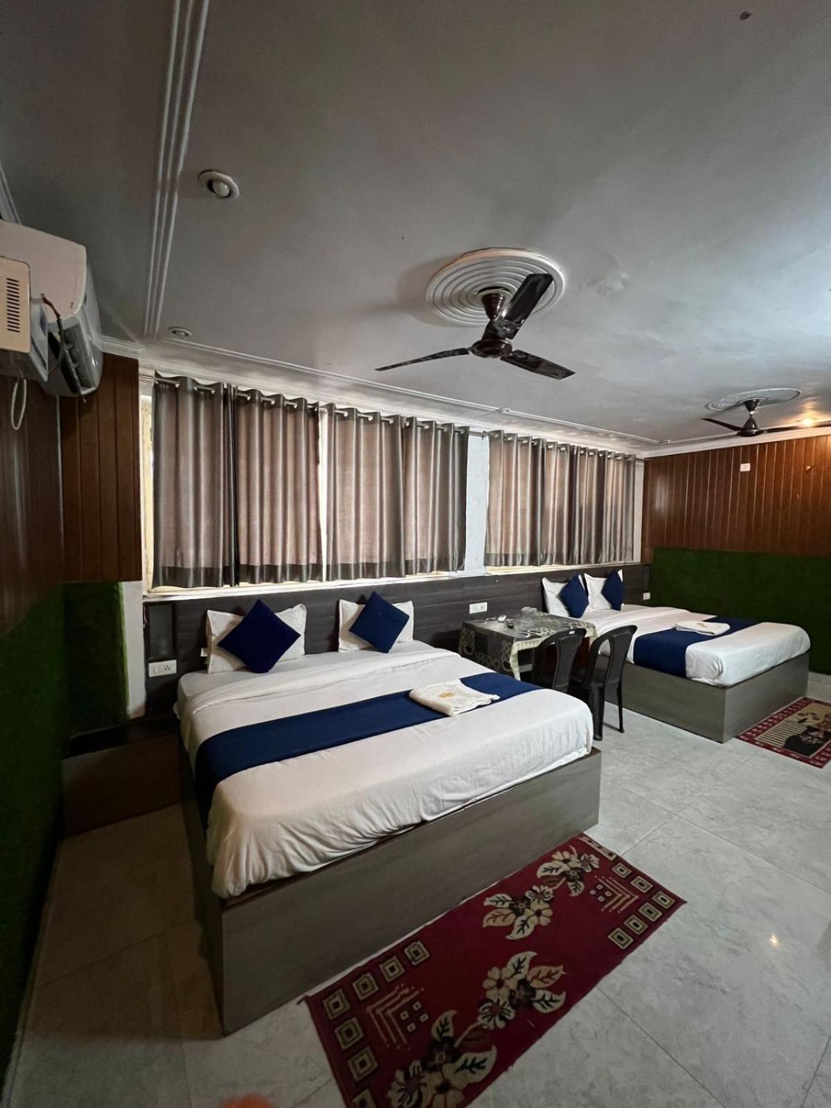 Devoy Hotel