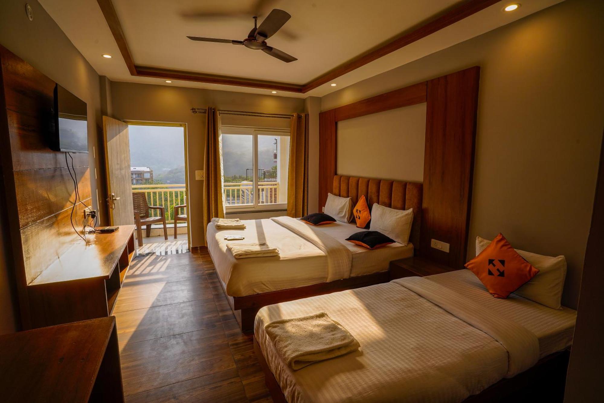 Hostel Hide-in Rishikesh, Laxman Jhula Rishikesh