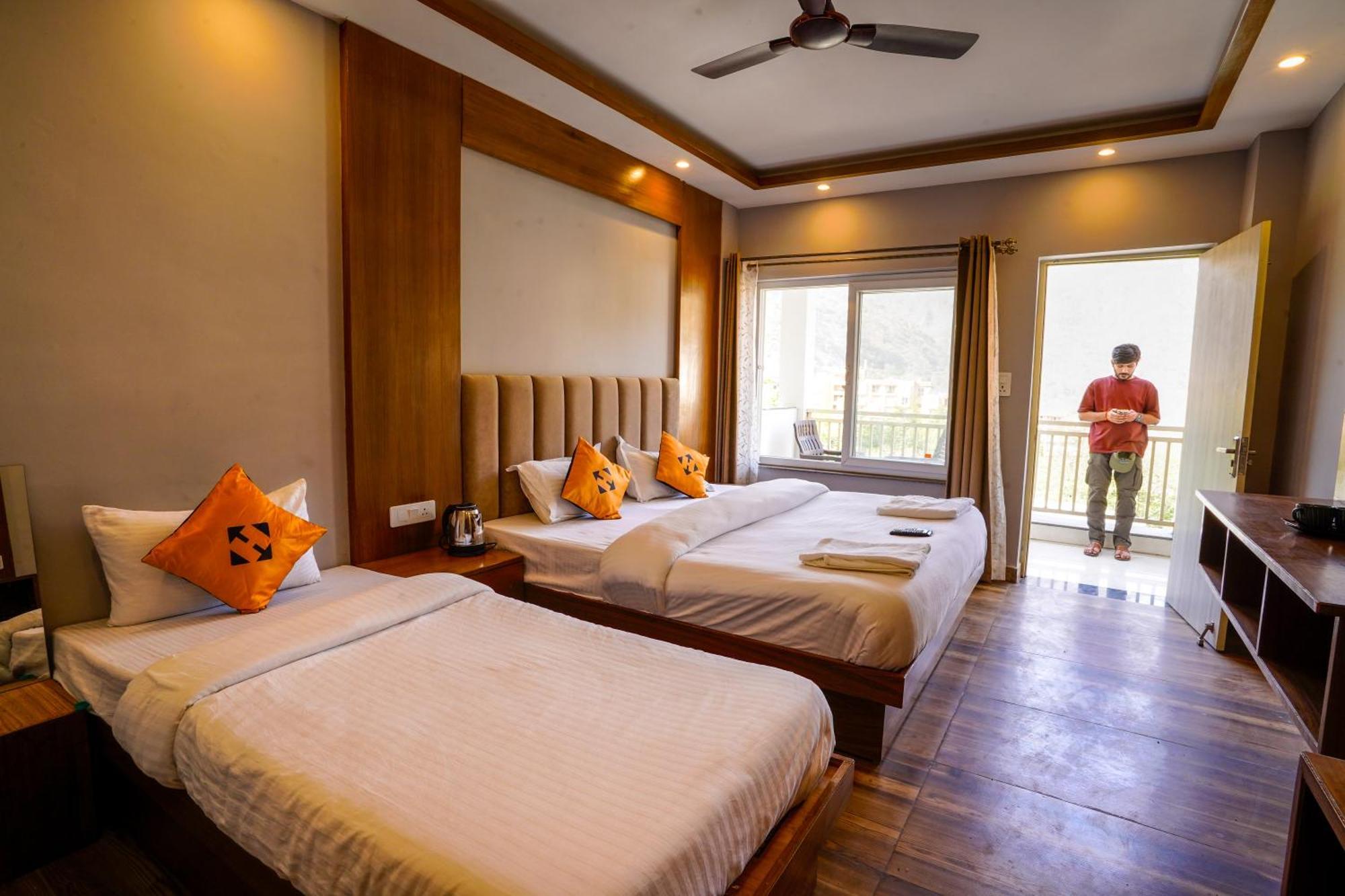 Hide-in Rishikesh, Laxman Jhula