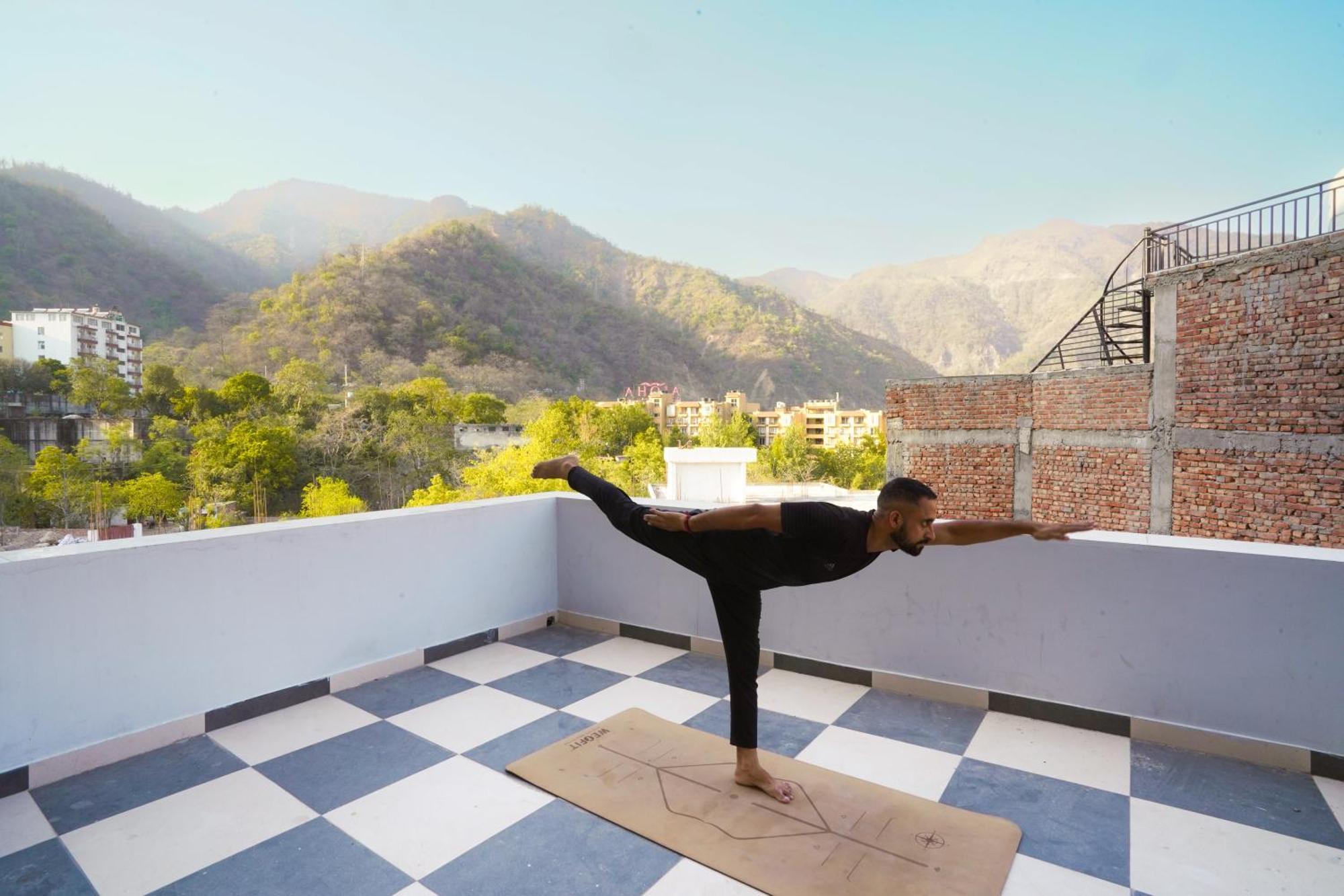 Hostel Hide-in Rishikesh, Laxman Jhula