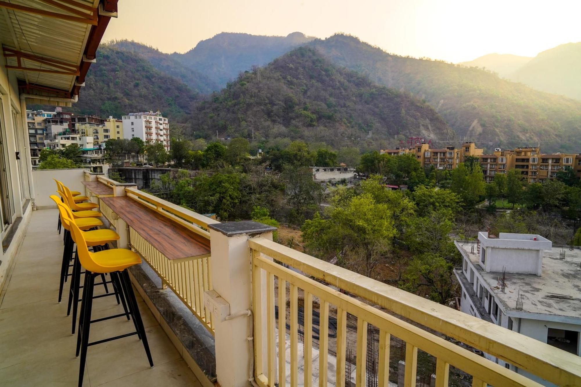 Hide-in Rishikesh, Laxman Jhula Hostel *