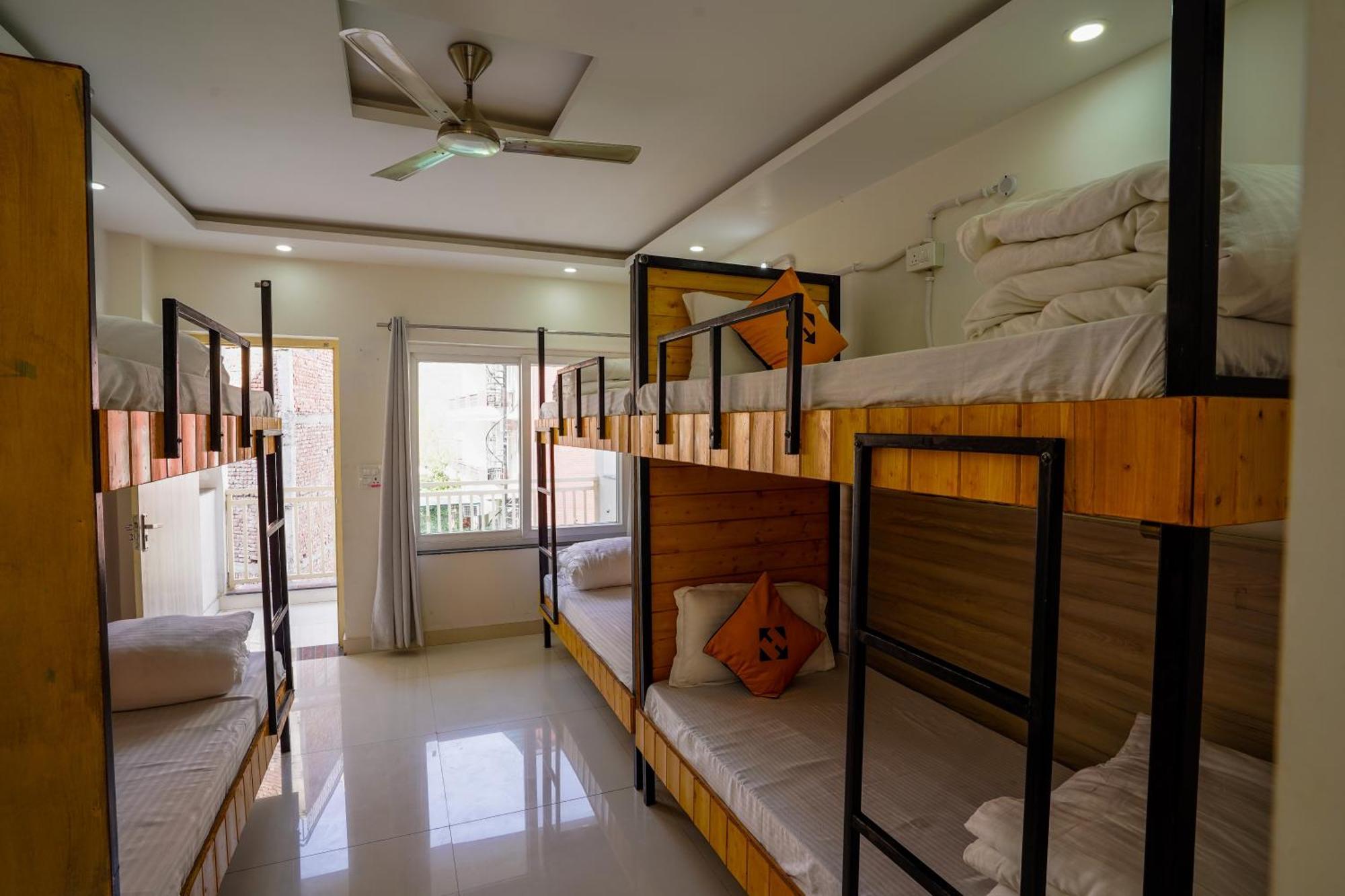 Hide-in Rishikesh, Laxman Jhula Hostel Rishikesh