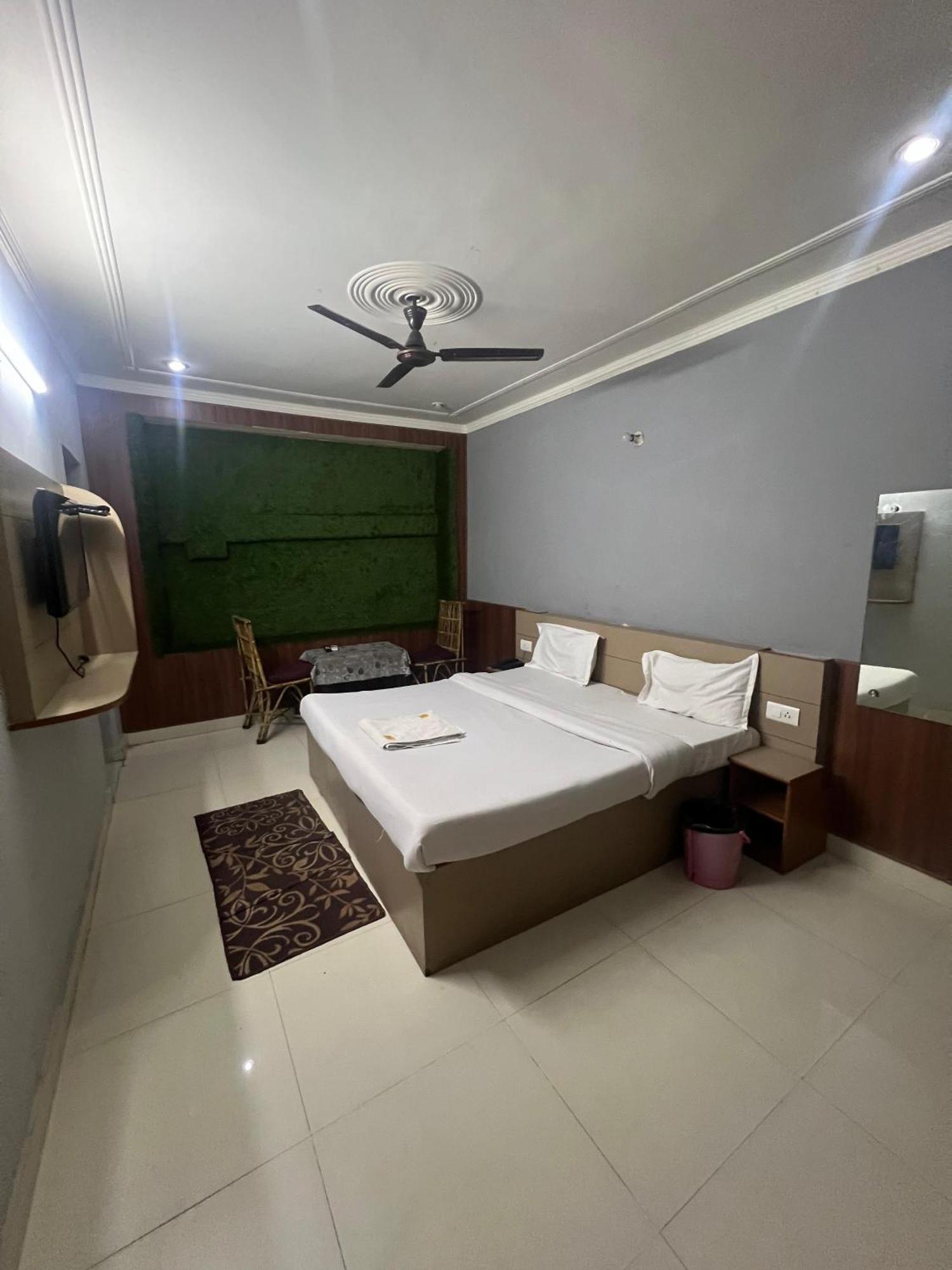 Devoy Hotel Rishikesh