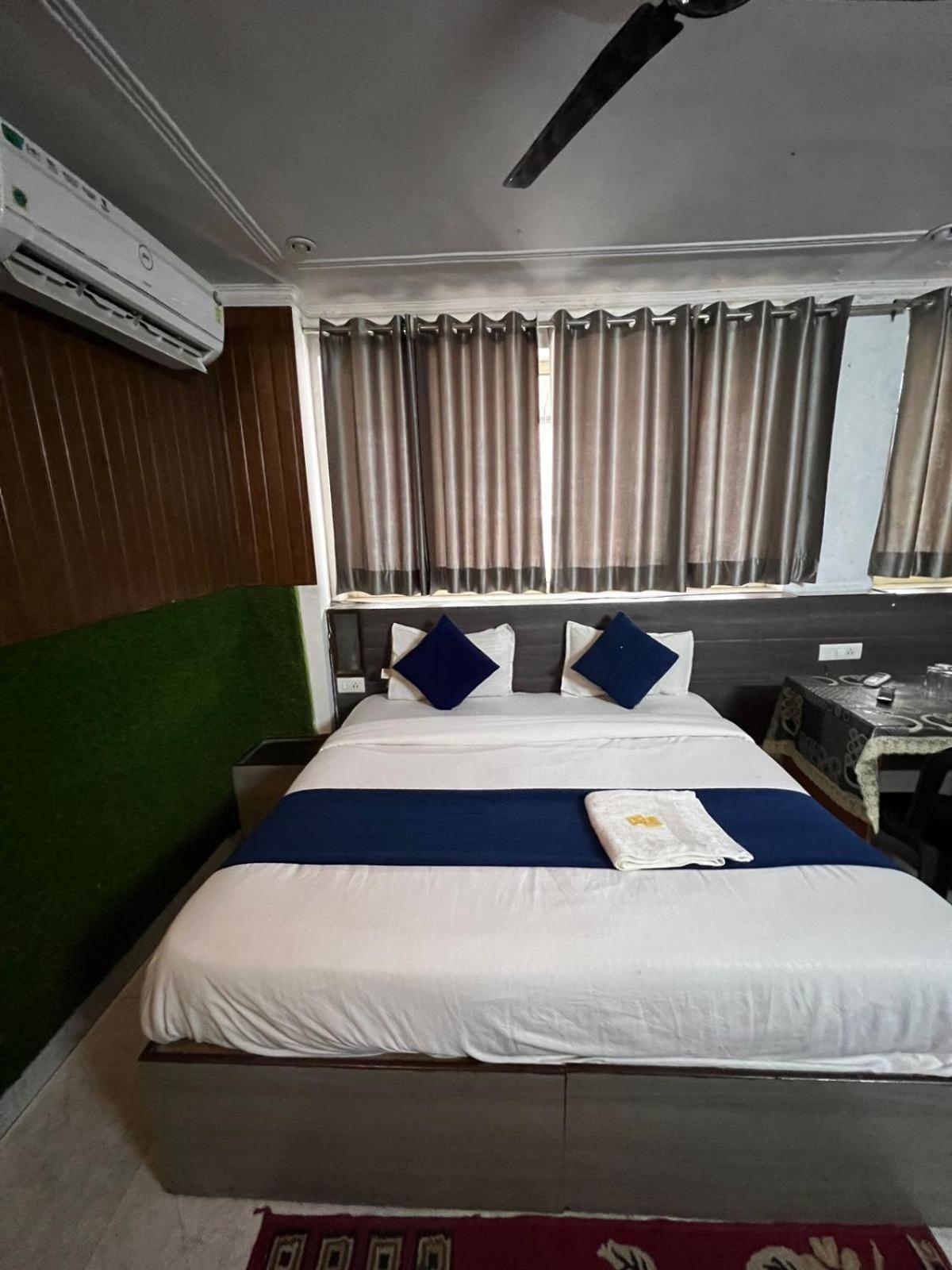 Hotel Devoy