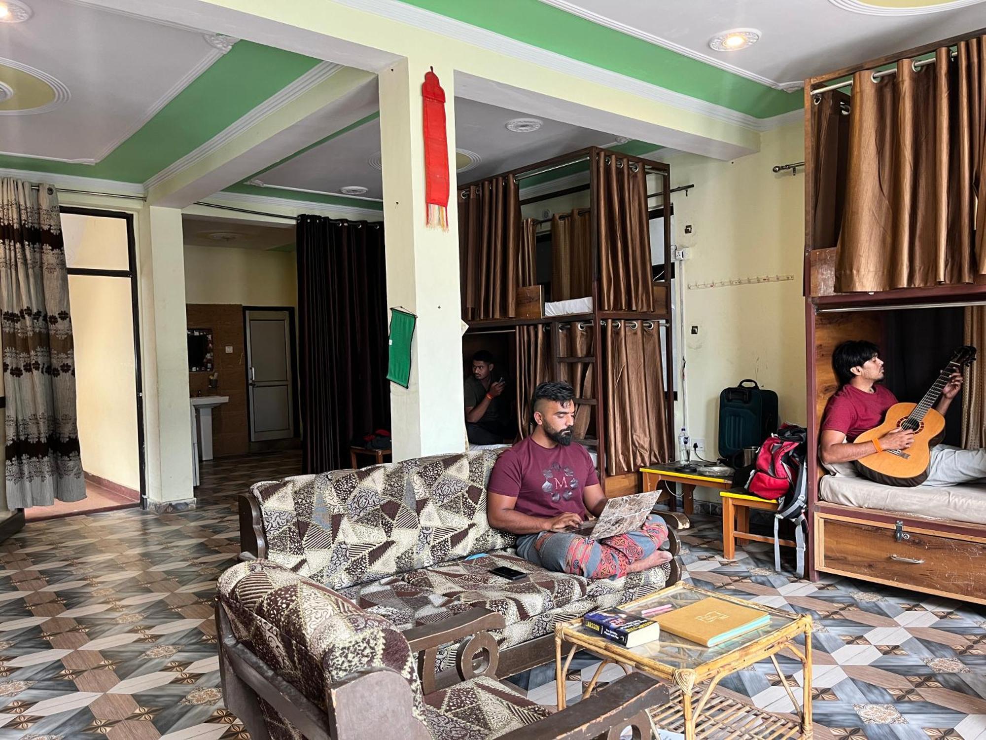 Soul Hostel *