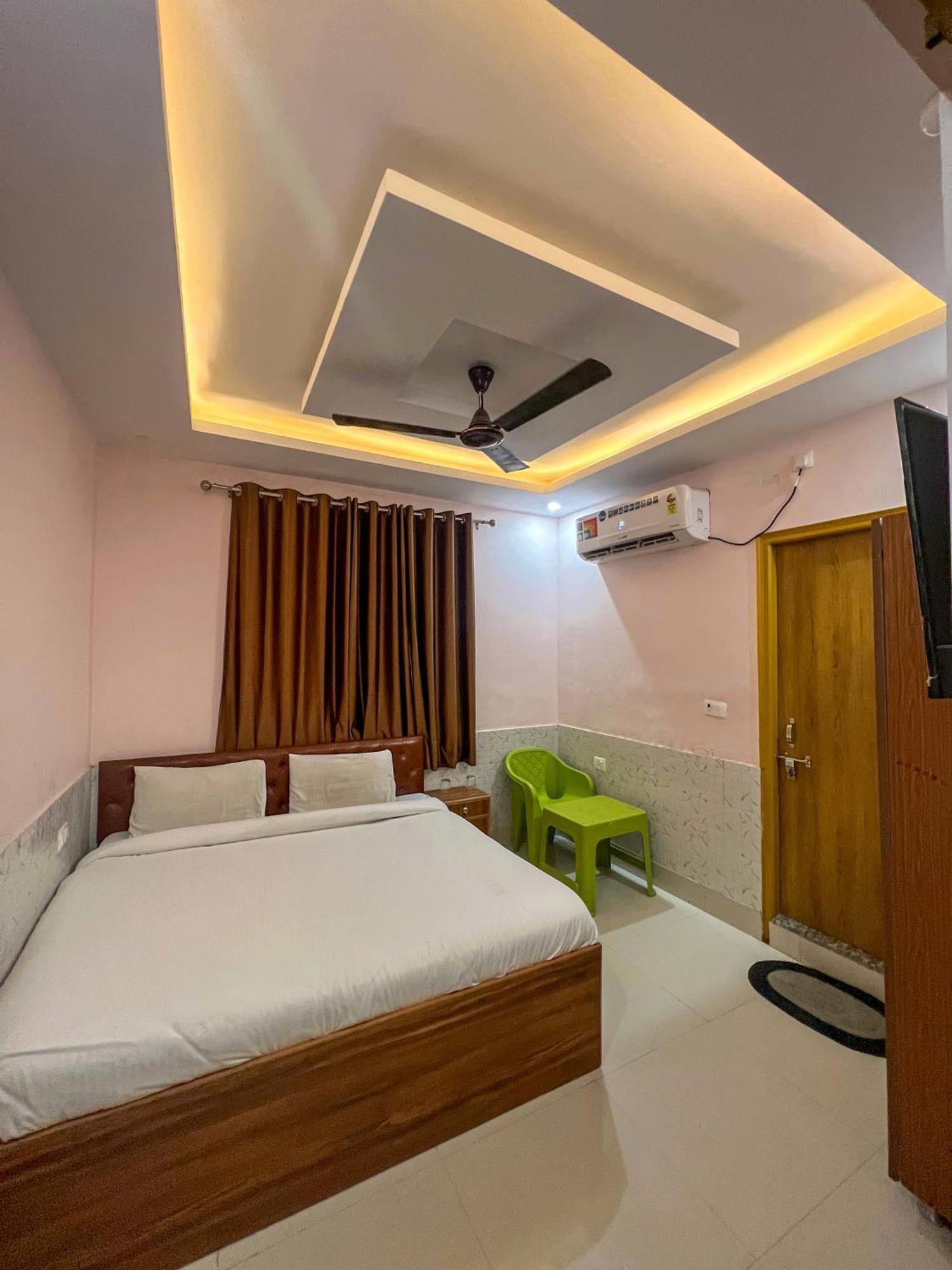 Hostel Shanti Rishikesh