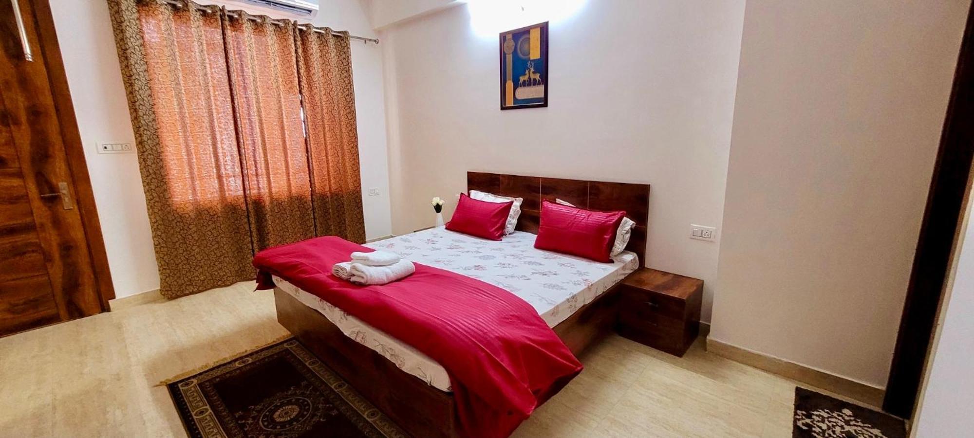 Yogvan Luxury 1bhk Tapovan Apartment