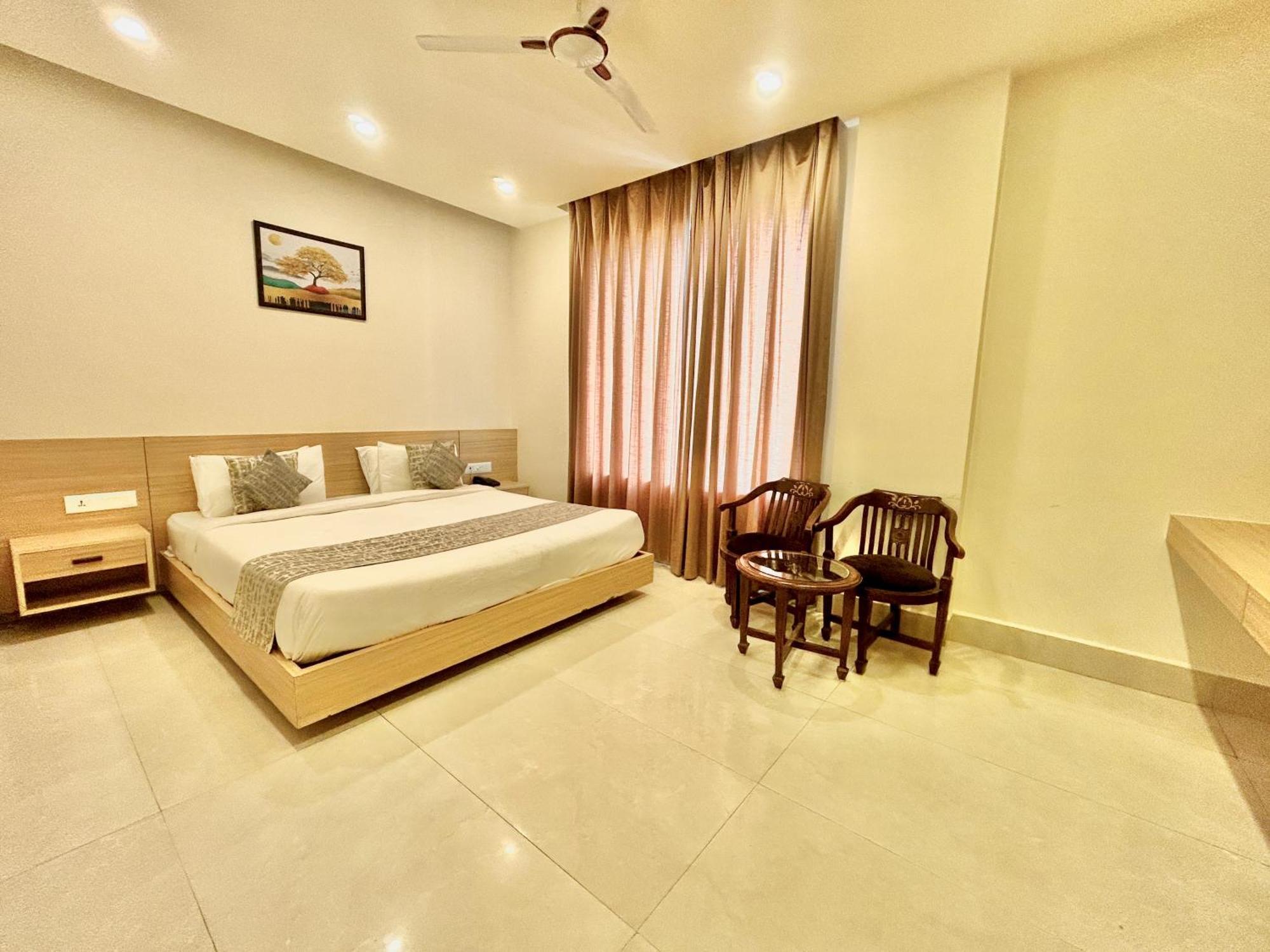 Hotel Aqua Vibes Rishikesh