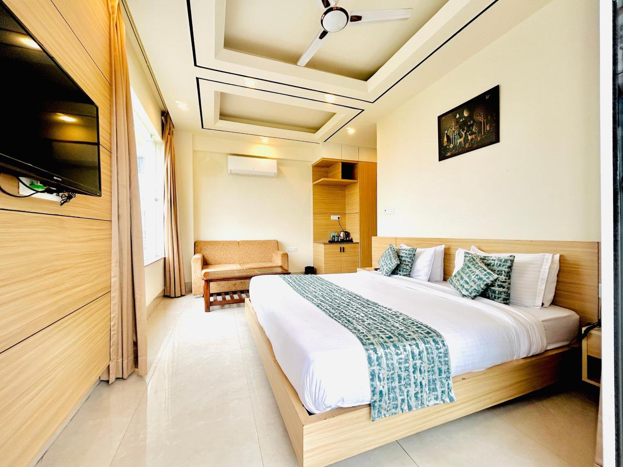 Aqua Vibes Hotel
