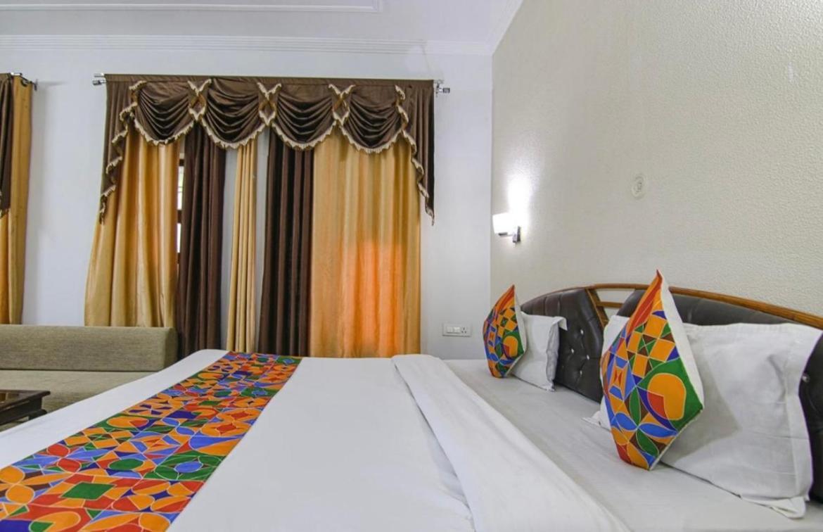 The For You Hotel & Restaurant Country house Rishikesh