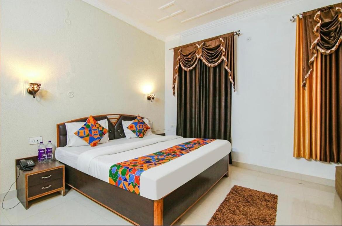 The For You Hotel & Restaurant Country house Rishikesh