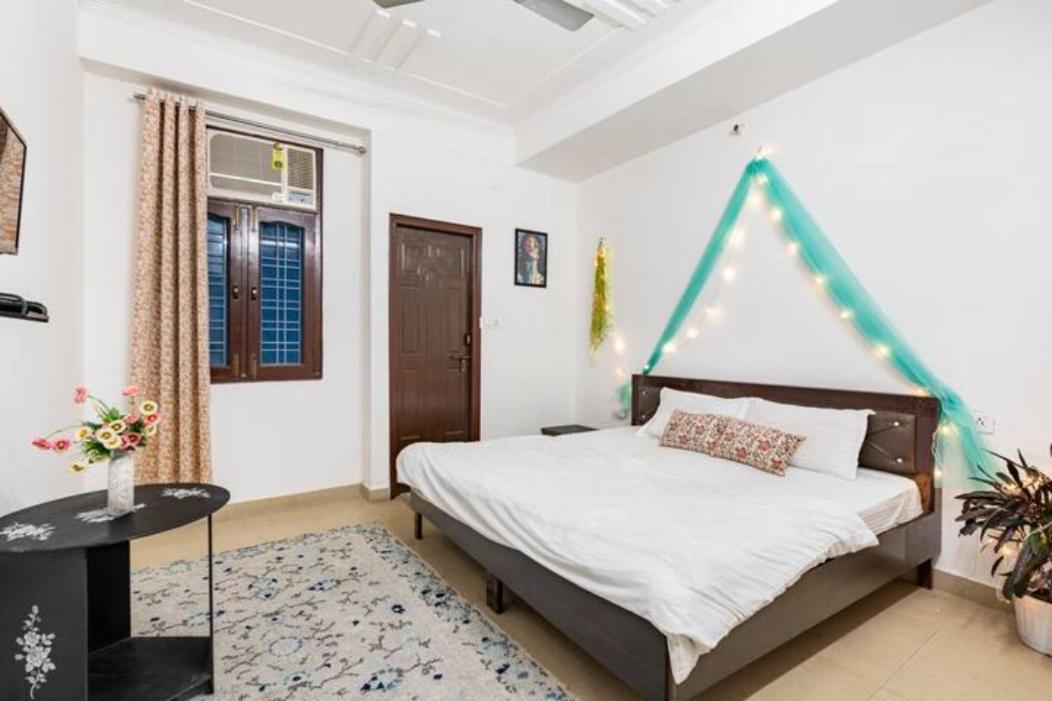 Ensquare - 2bhk With Netflix, Kitchen Near Laxman Jhula Tapovan Rishikesh