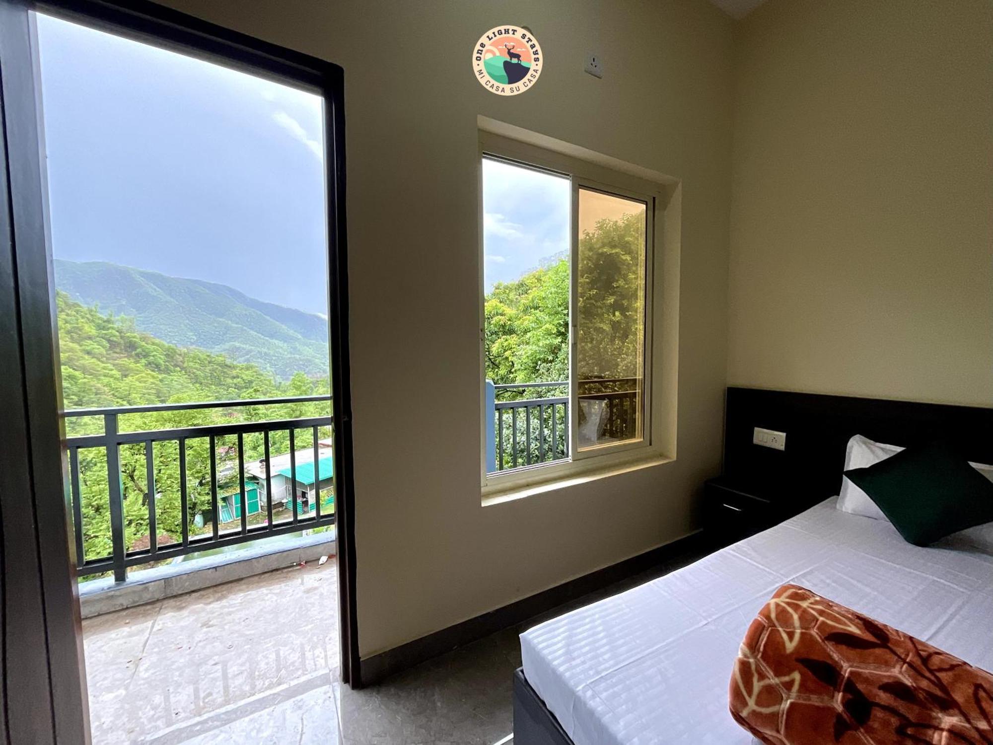 Rudram Aura X One Light Rishikesh