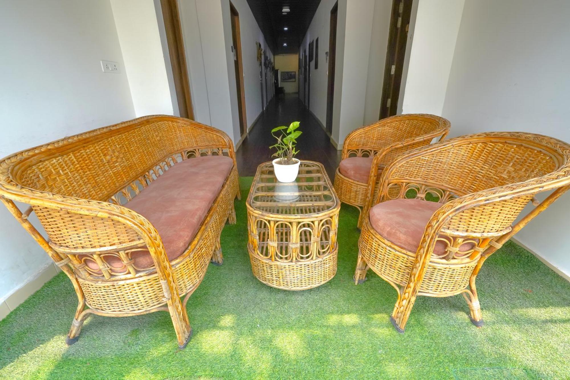The Naga 3* Rishikesh