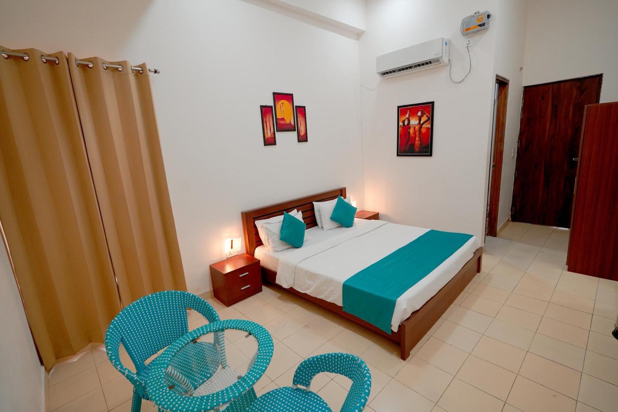 The Naga Hotel 3*